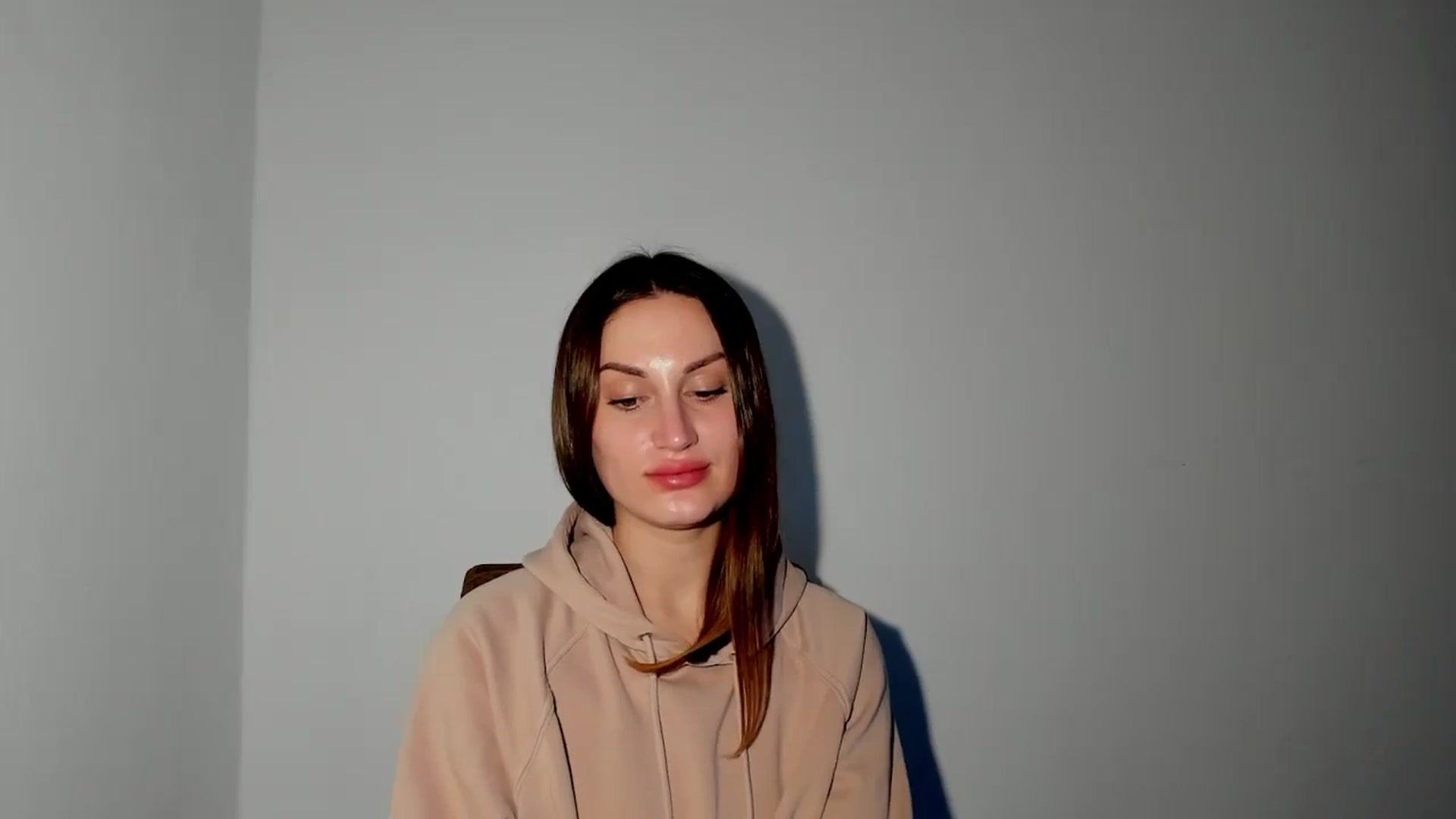 Gallery image thumbnail from IraGreen's myfreecams stream on, 03/09/2025, 17:19 image 18 of 20