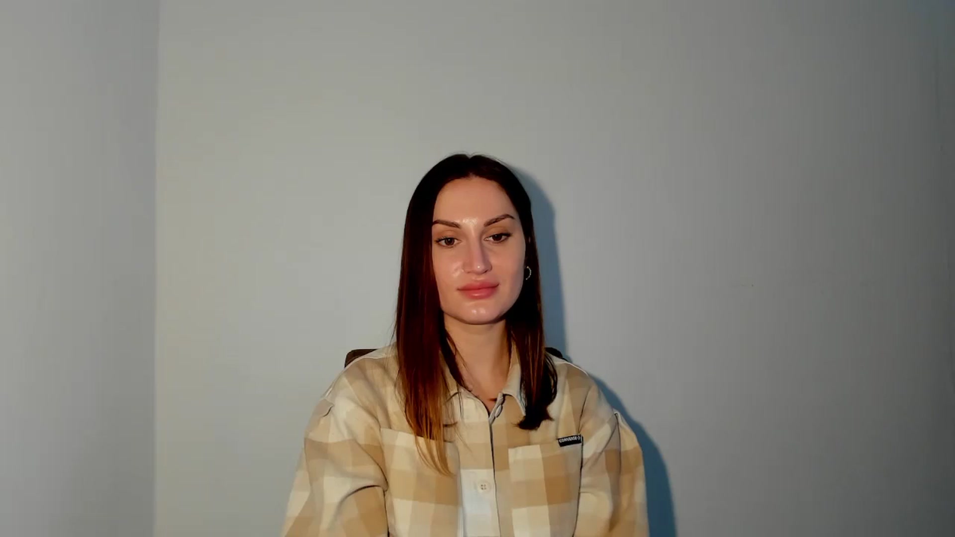 Gallery image thumbnail from IraGreen's myfreecams stream on, 03/10/2025, 12:34 image 15 of 20