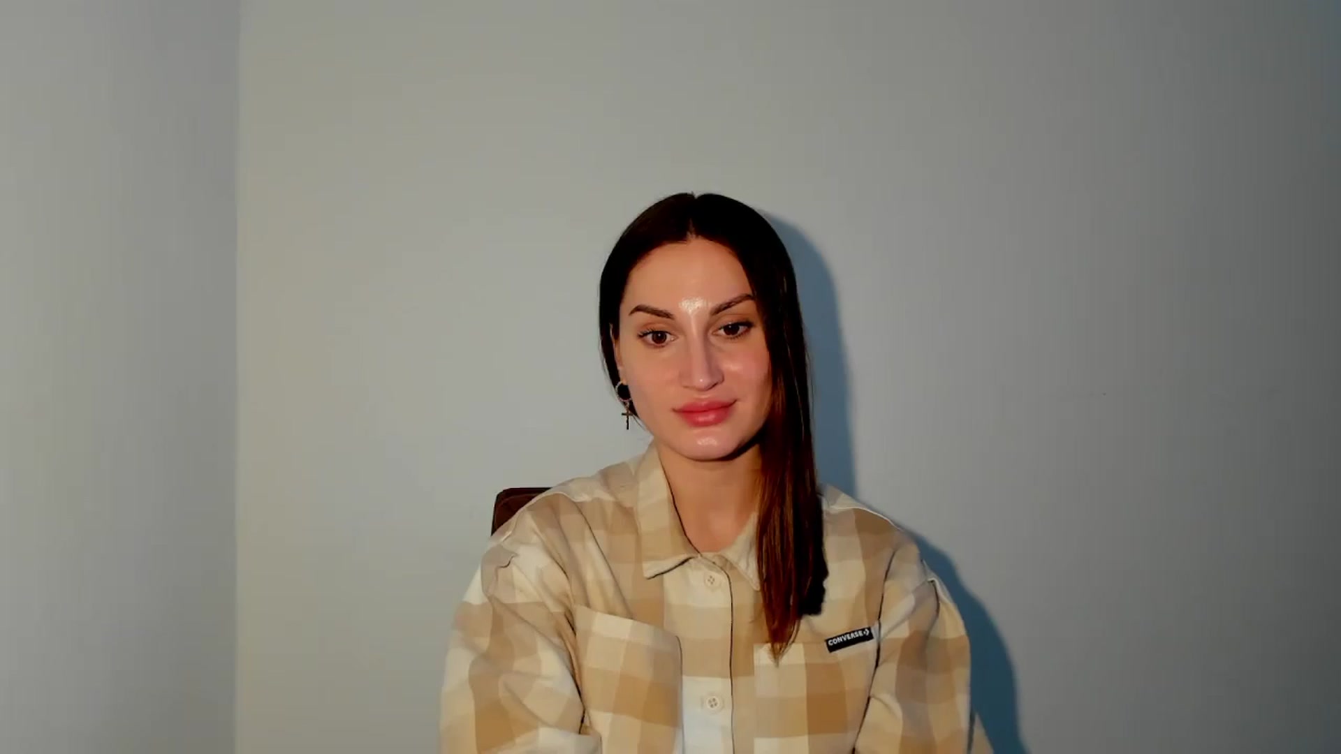 Gallery image thumbnail from IraGreen's myfreecams stream on, 03/10/2025, 15:00 image 4 of 20