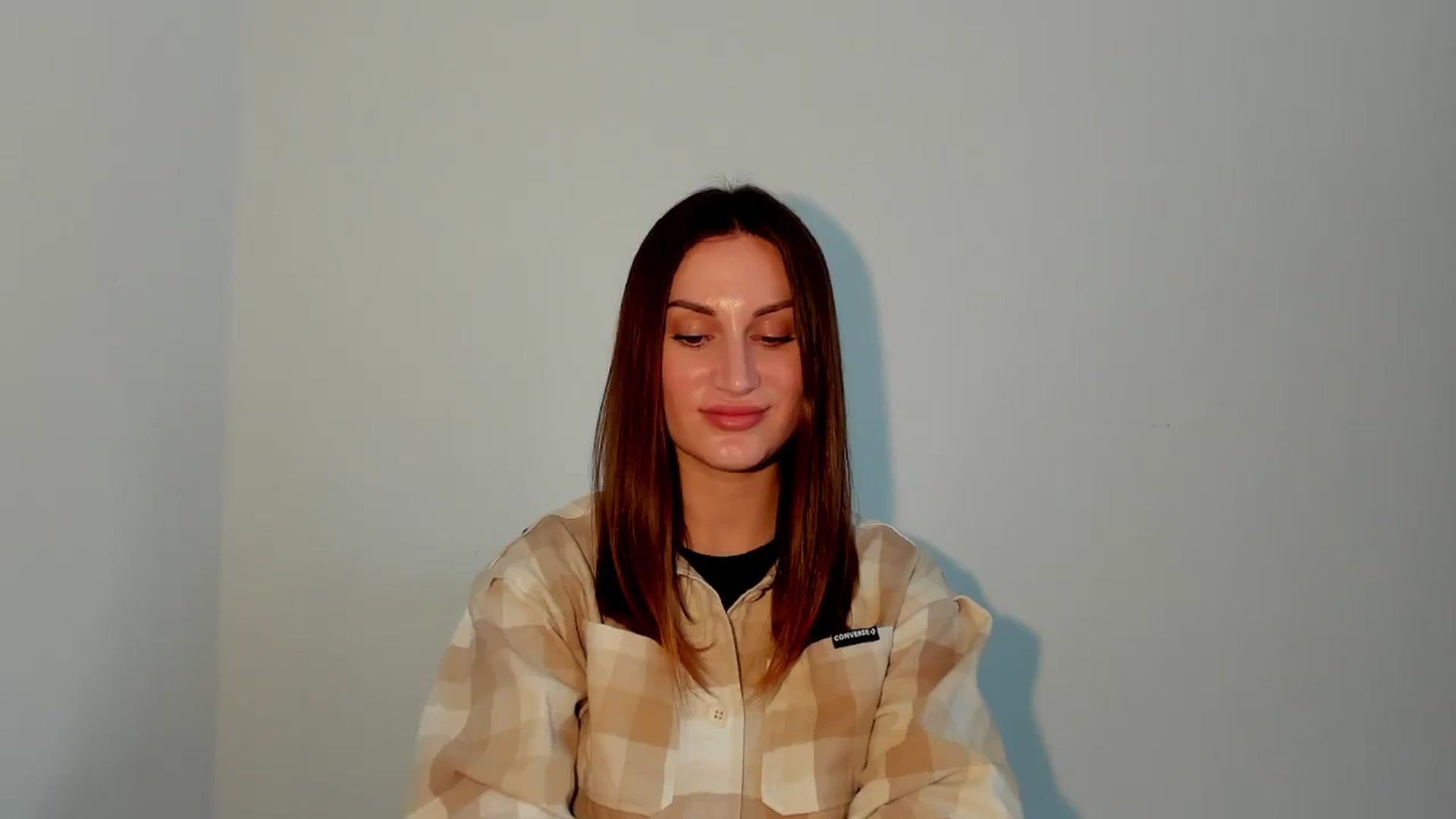 Gallery image thumbnail from IraGreen's myfreecams stream on, 03/14/2025, 13:20 image 7 of 20
