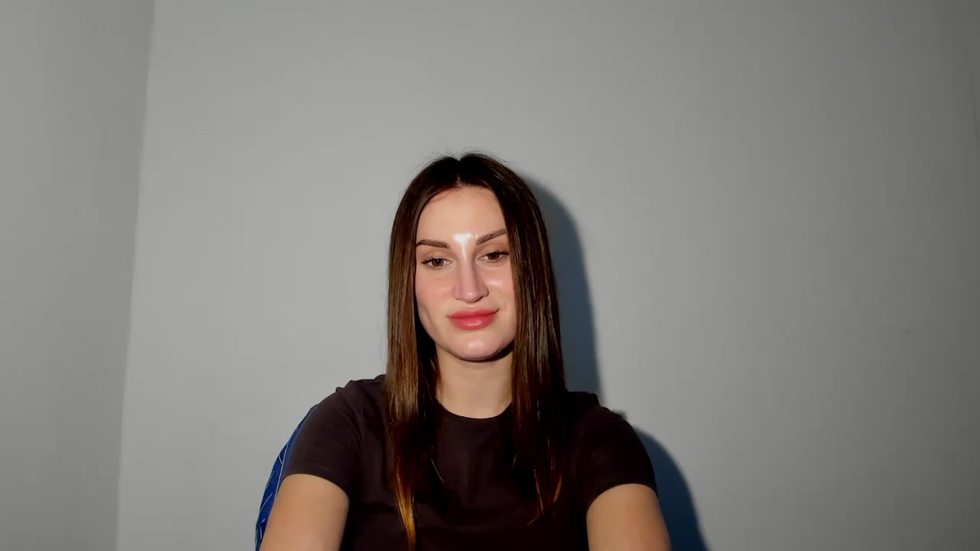 Gallery image thumbnail from IraGreen's myfreecams stream on, 03/15/2025, 16:26 image 17 of 20