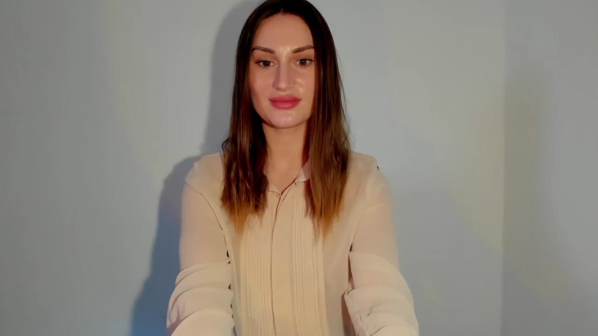 Gallery image thumbnail from IraGreen's myfreecams stream on, 04/12/2025, 10:44 image 18 of 20