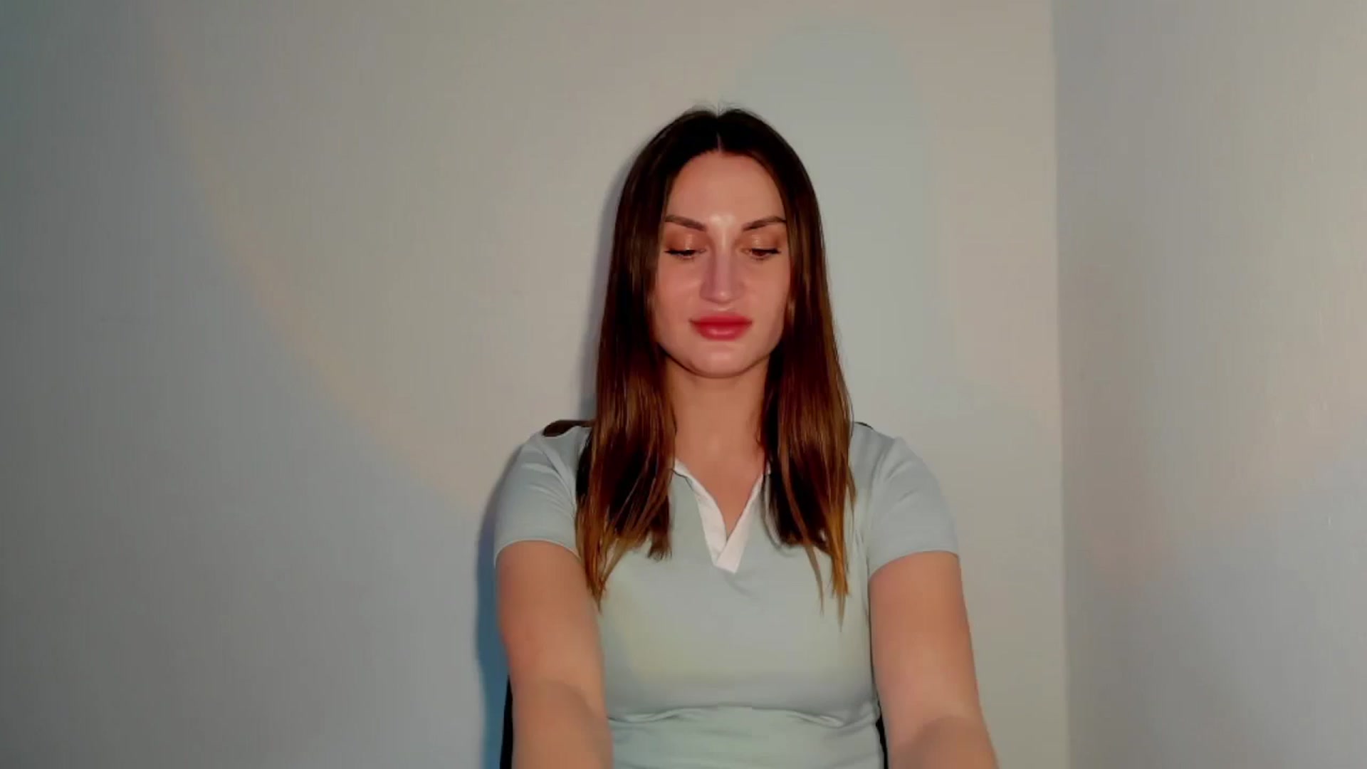 Gallery image thumbnail from IraGreen's myfreecams stream on, 04/16/2025, 14:31 image 2 of 20