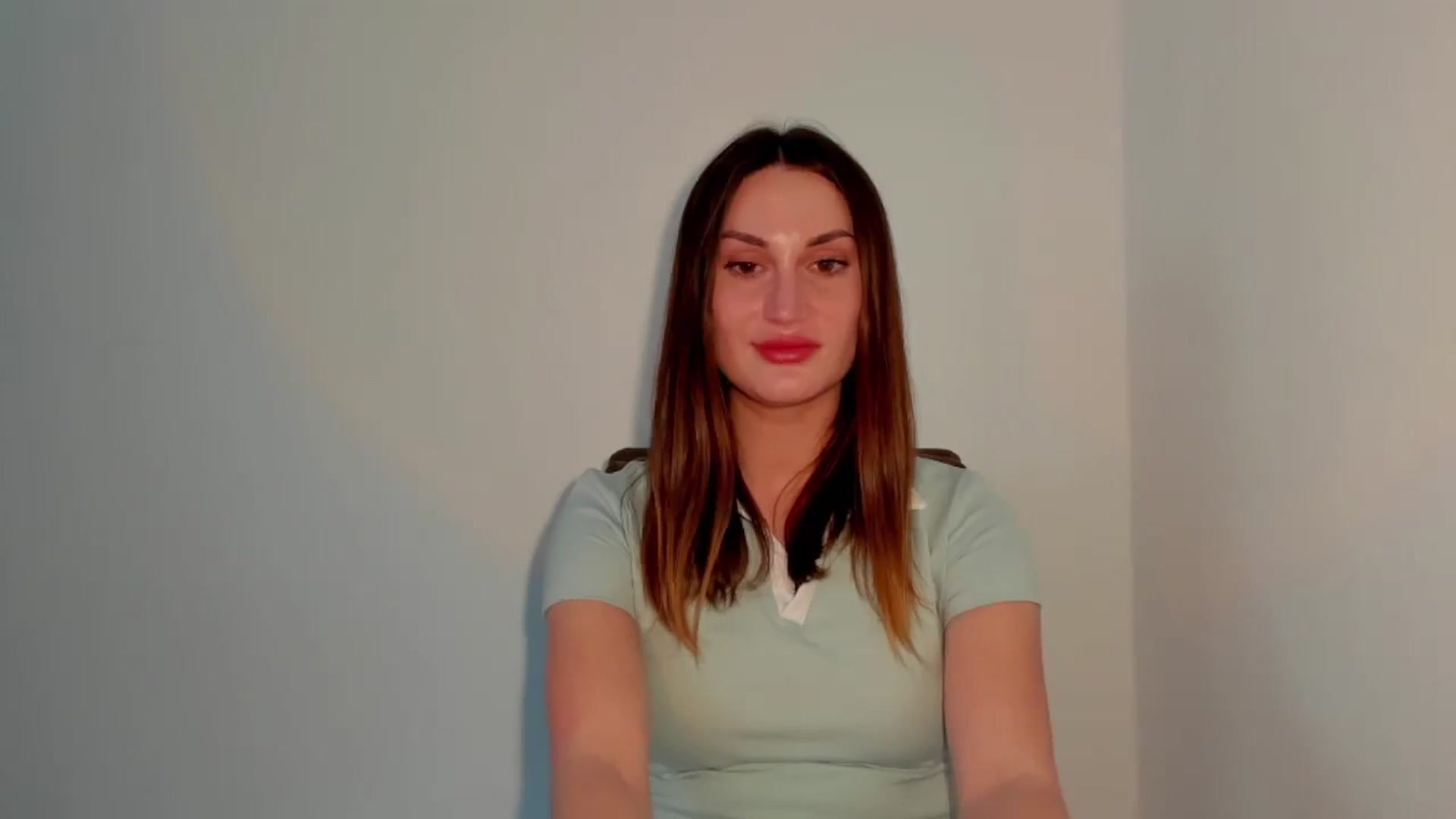 Gallery image thumbnail from IraGreen's myfreecams stream on, 04/16/2025, 14:57 image 10 of 20