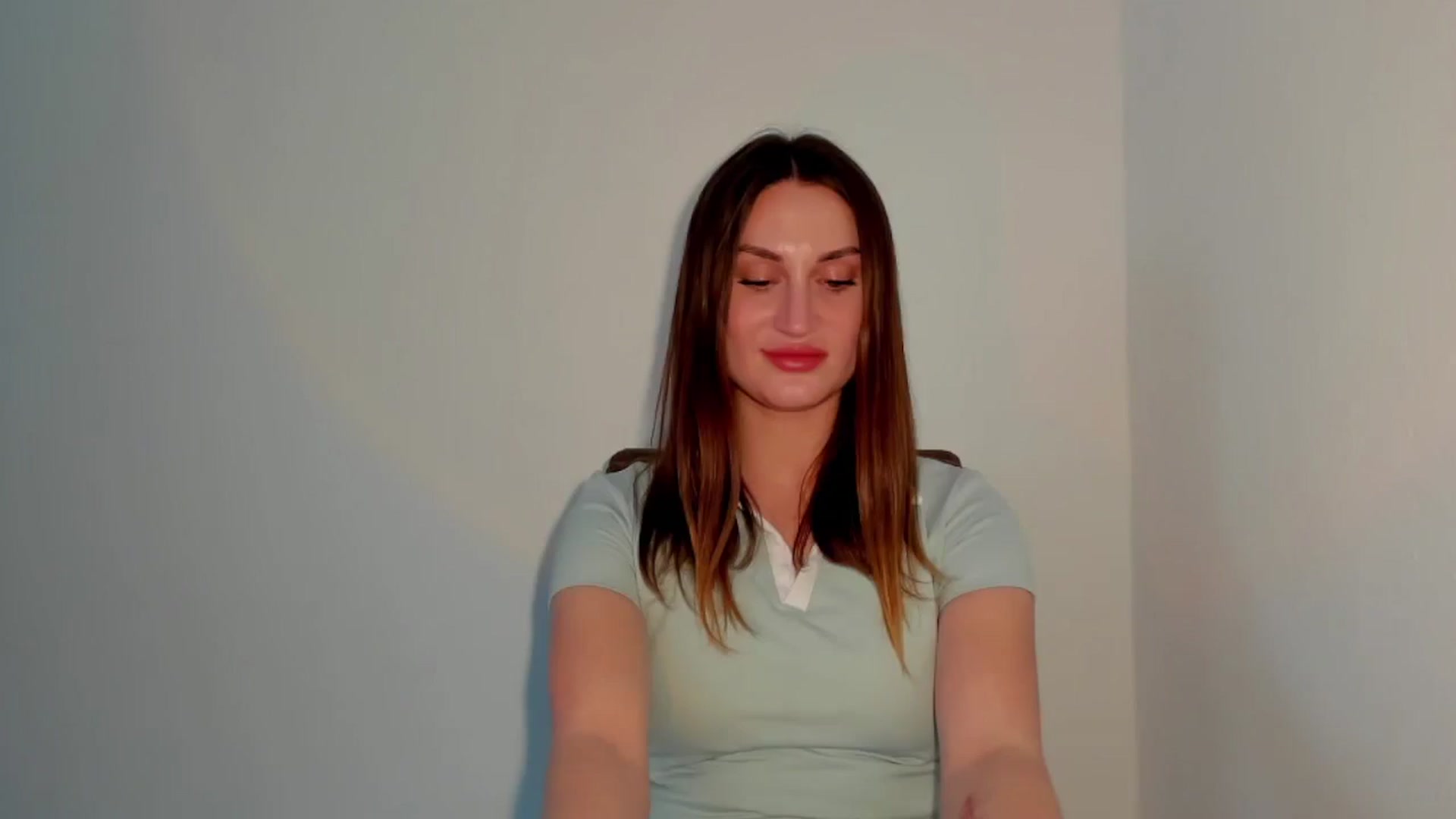 Gallery image thumbnail from IraGreen's myfreecams stream on, 04/16/2025, 14:57 image 1 of 20