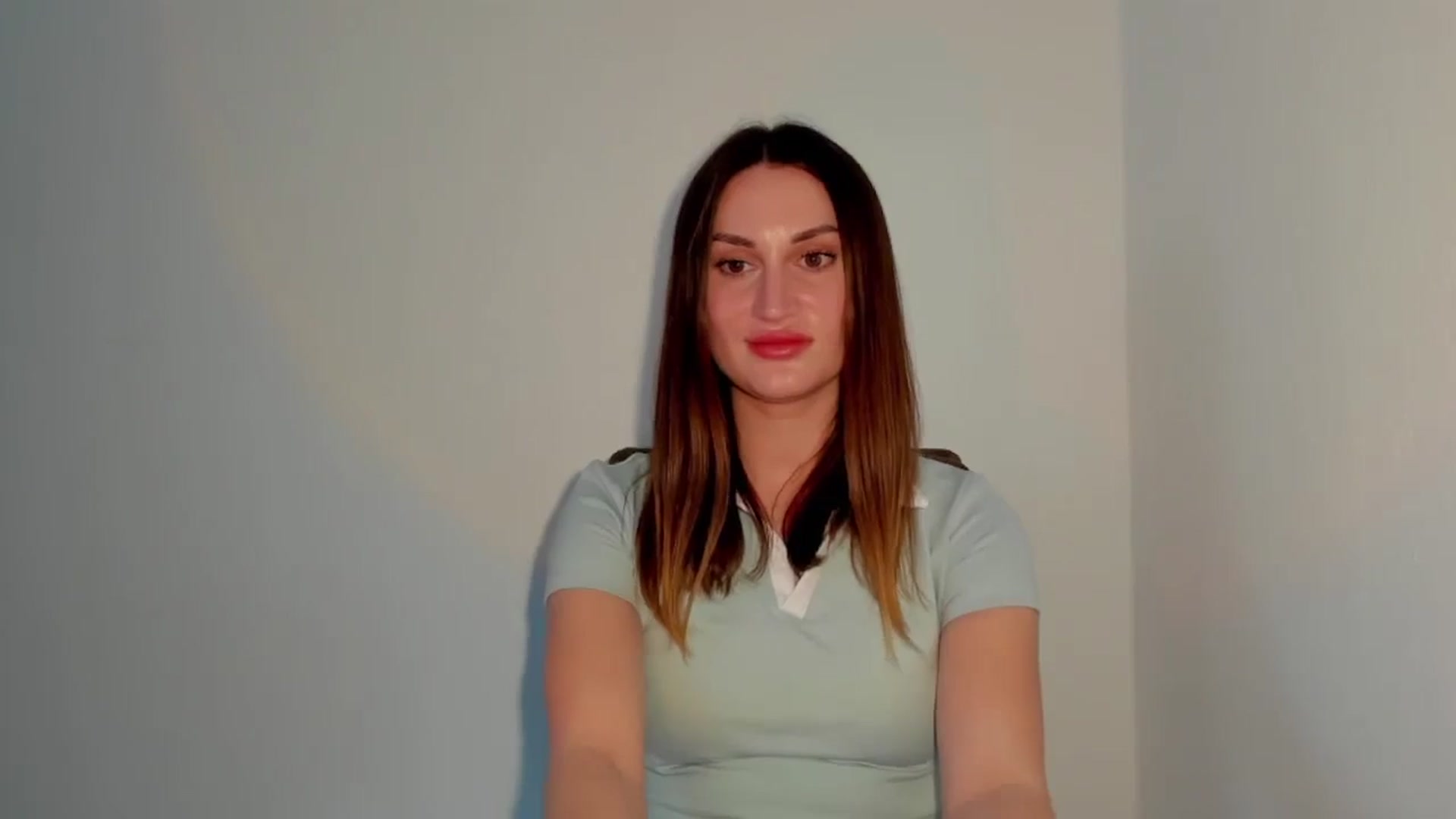 Gallery image thumbnail from IraGreen's myfreecams stream on, 04/16/2025, 14:57 image 17 of 20