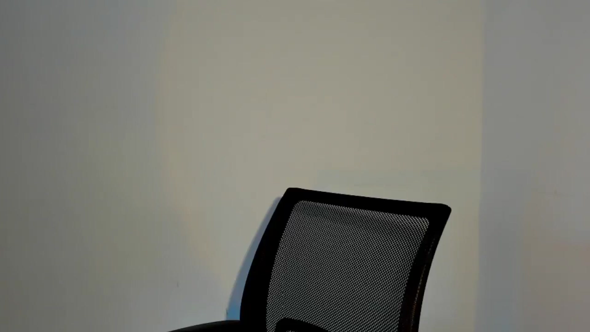 Gallery image thumbnail from IraGreen's myfreecams stream on, 05/31/2025, 10:39 image 14 of 20