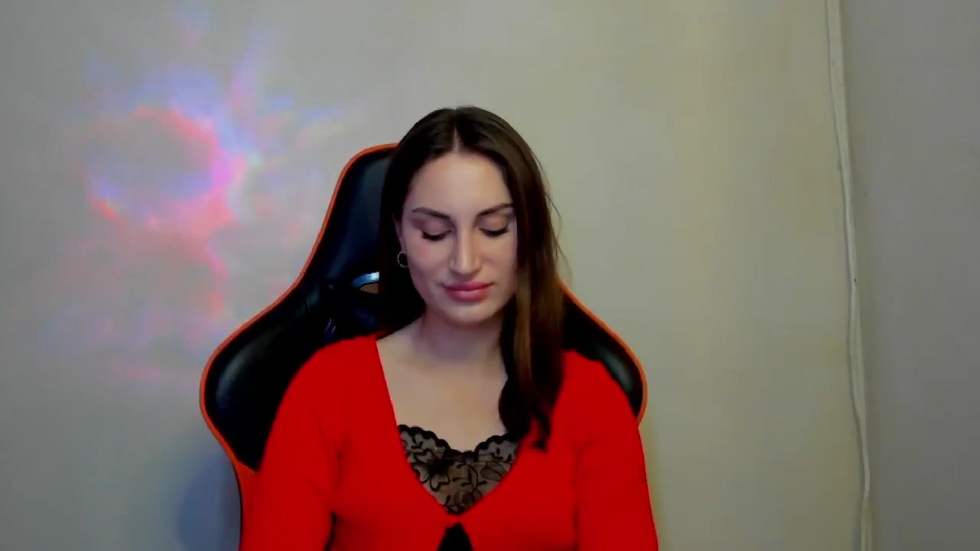 Gallery image thumbnail from IraGreen's myfreecams stream on, 06/20/2025, 13:11 image 7 of 20