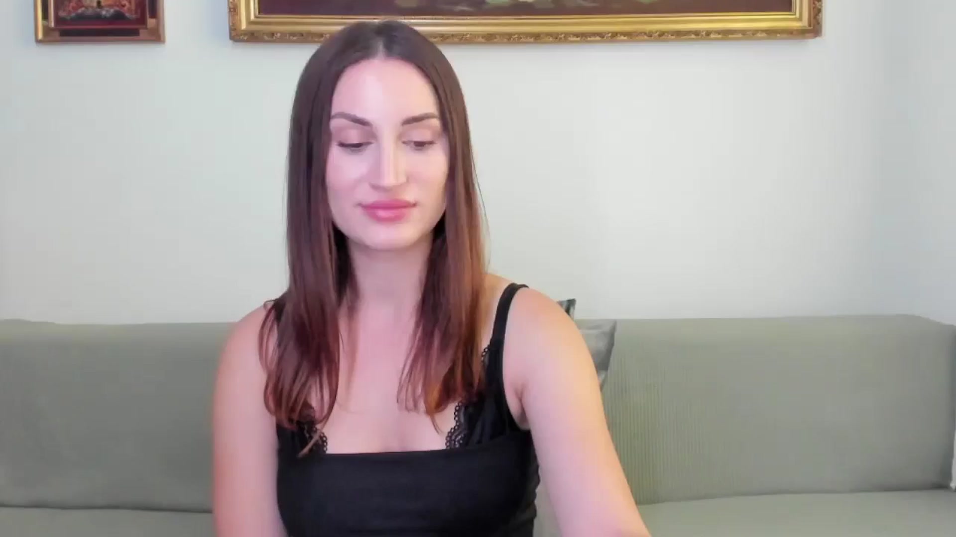 Gallery image thumbnail from IraGreen's myfreecams stream on, 09/11/2025, 16:44 image 15 of 20