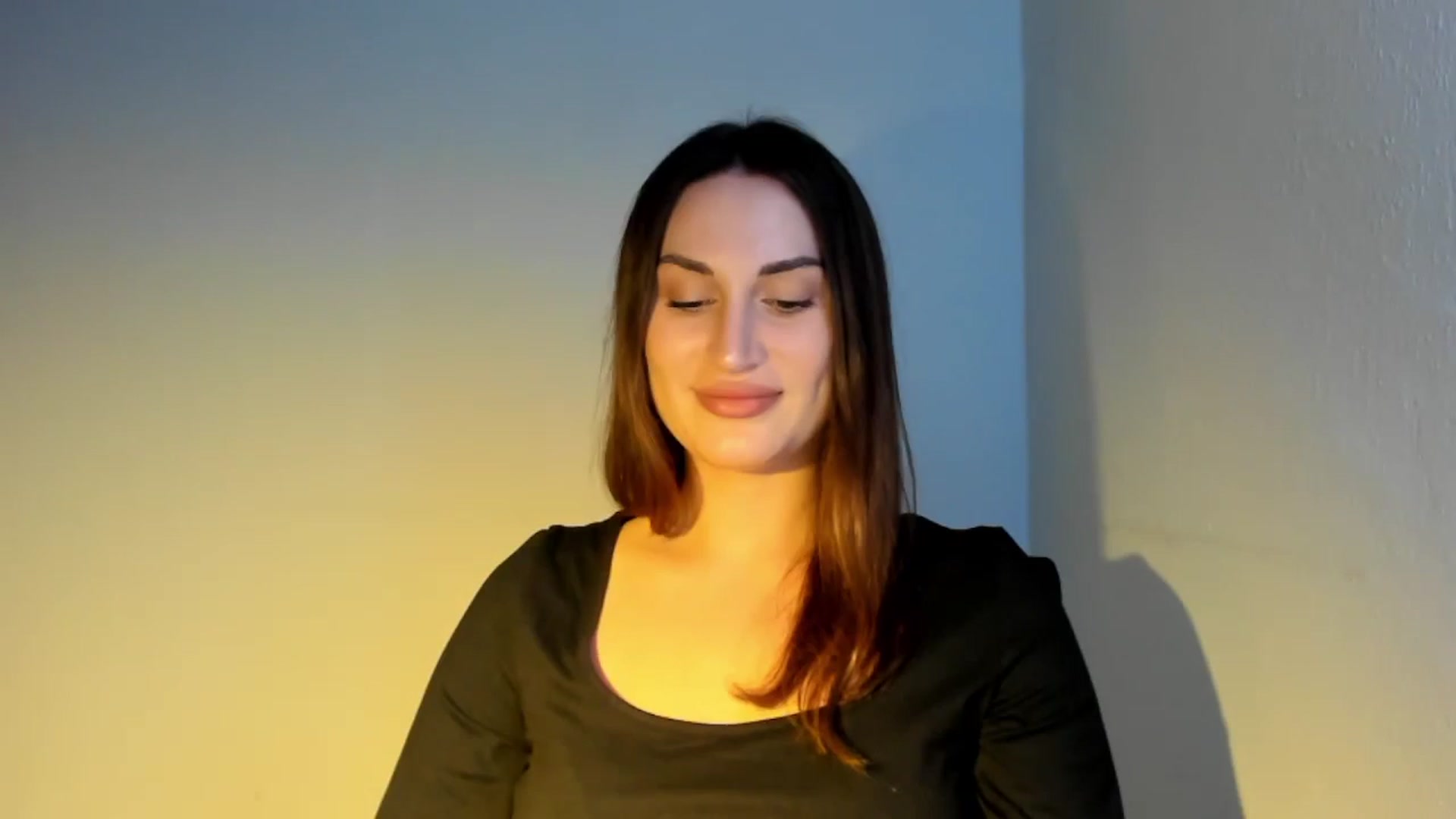 Gallery image thumbnail from IraGreen's myfreecams stream on, 09/25/2025, 16:38 image 18 of 20