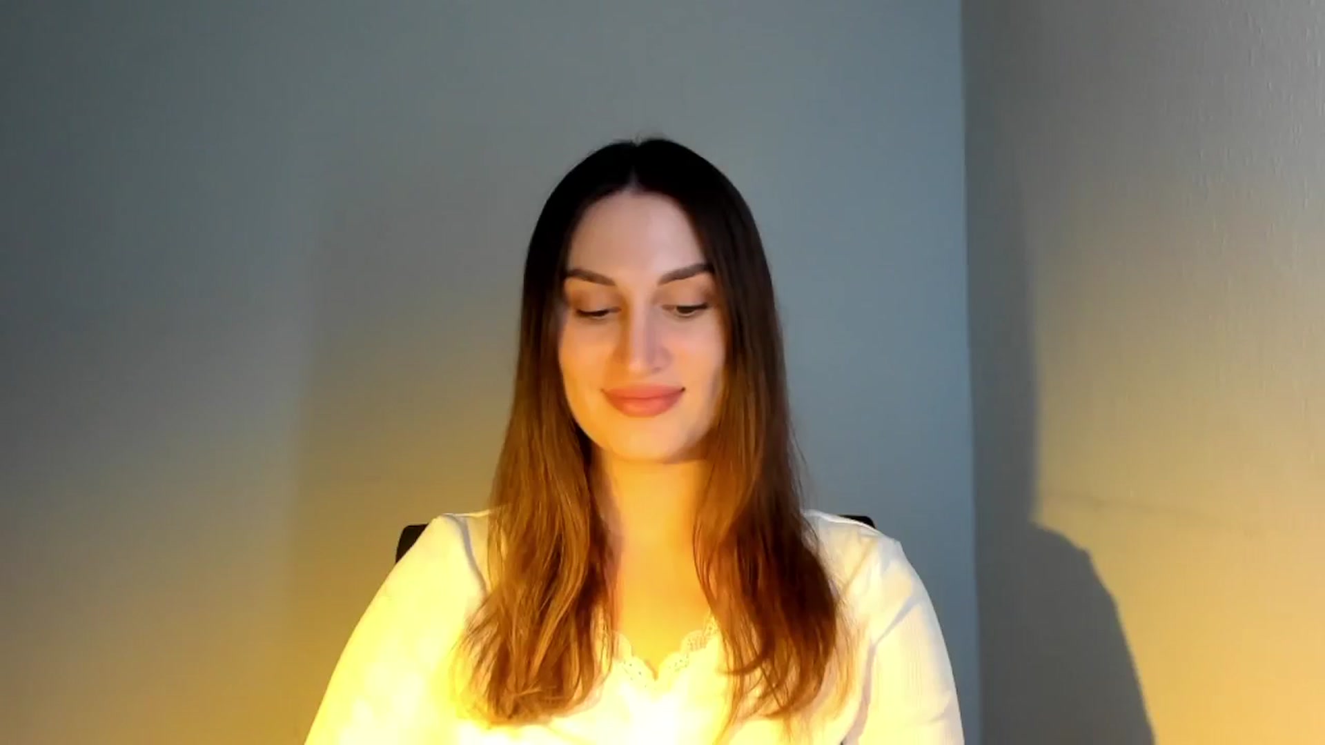 Gallery image thumbnail from IraGreen's myfreecams stream on, 11/01/2025, 18:24 image 2 of 20