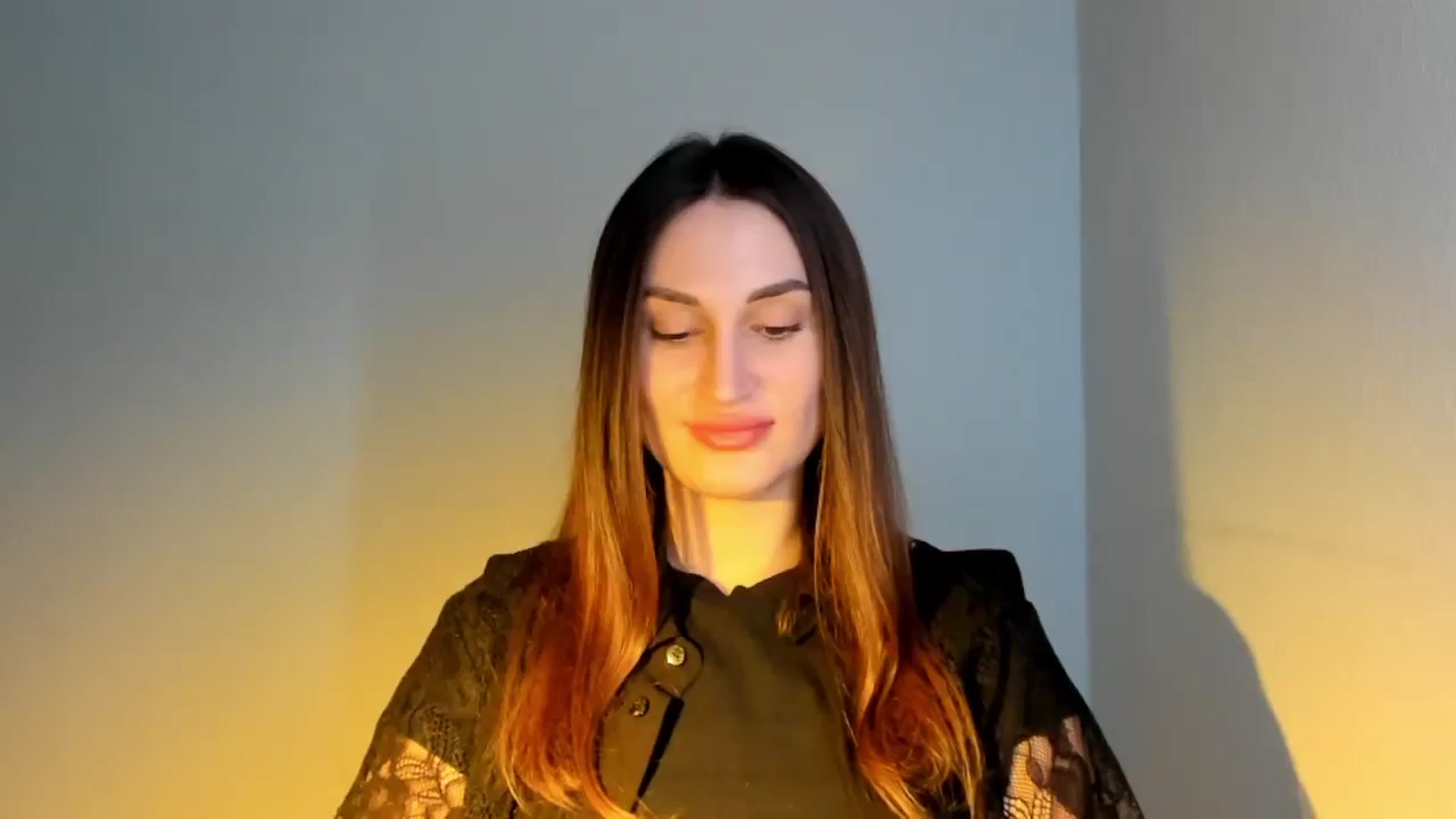 Gallery image thumbnail from IraGreen's myfreecams stream on, 11/02/2025, 16:18 image 16 of 20