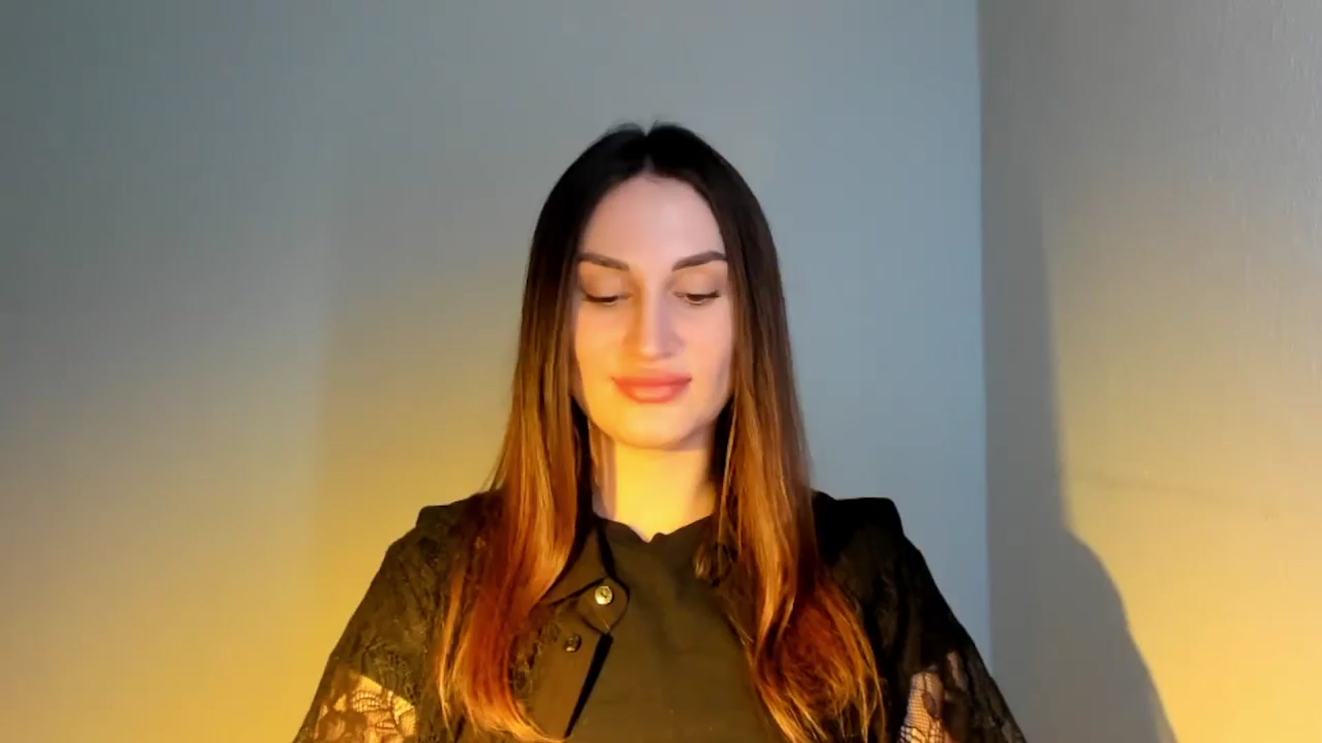 Gallery image thumbnail from IraGreen's myfreecams stream on, 11/02/2025, 16:18 image 17 of 20