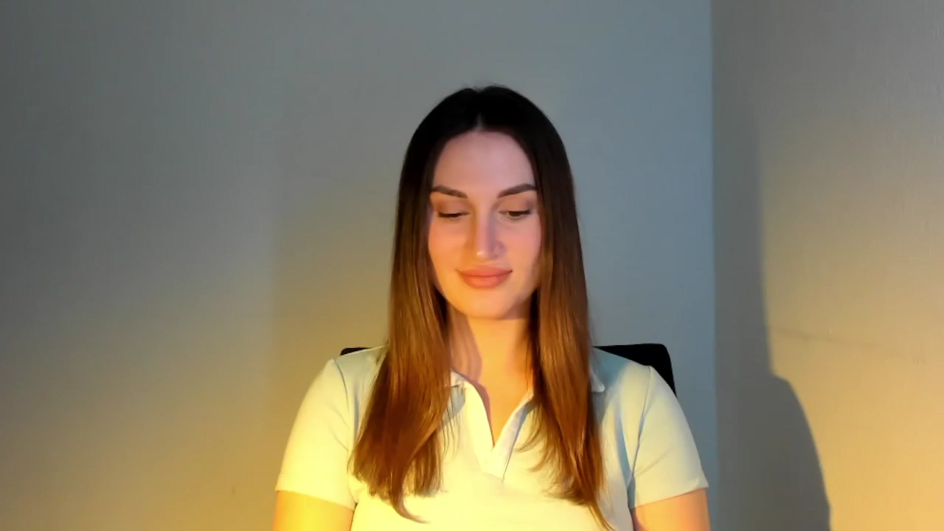 Gallery image thumbnail from IraGreen's myfreecams stream on, 11/04/2025, 15:51 image 2 of 20