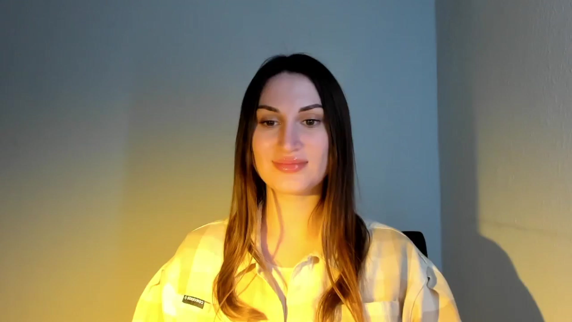 Gallery image thumbnail from IraGreen's myfreecams stream on, 01/17/2026, 18:27 image 3 of 20