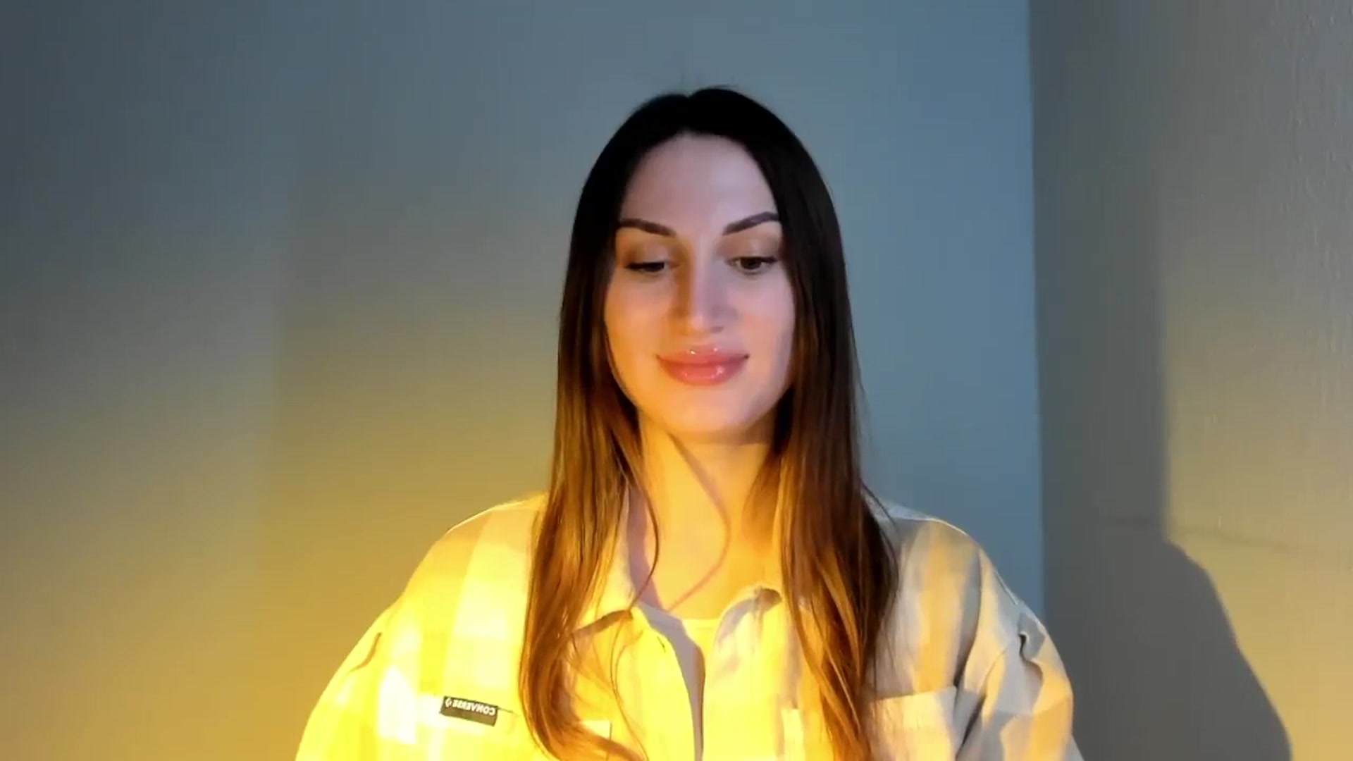 Gallery image thumbnail from IraGreen's myfreecams stream on, 01/17/2026, 18:27 image 7 of 20