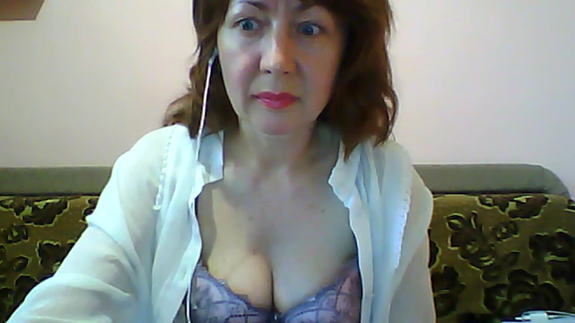 Gallery image thumbnail from Iren_Fairy's myfreecams stream on, 06/18/2023, 15:45 image 13 of 20
