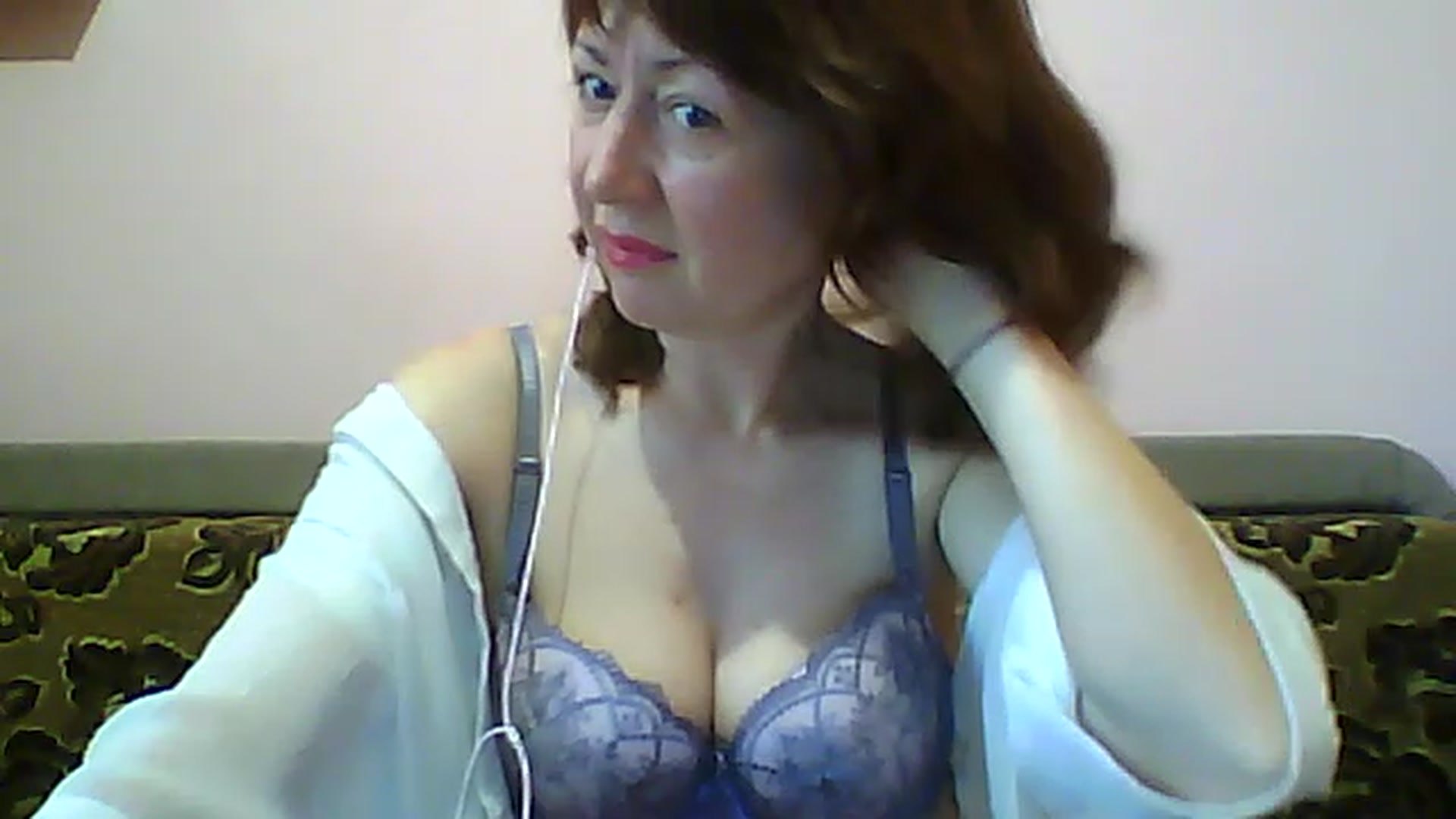 Gallery image thumbnail from Iren_Fairy's myfreecams stream on, 06/18/2023, 15:45 image 9 of 20