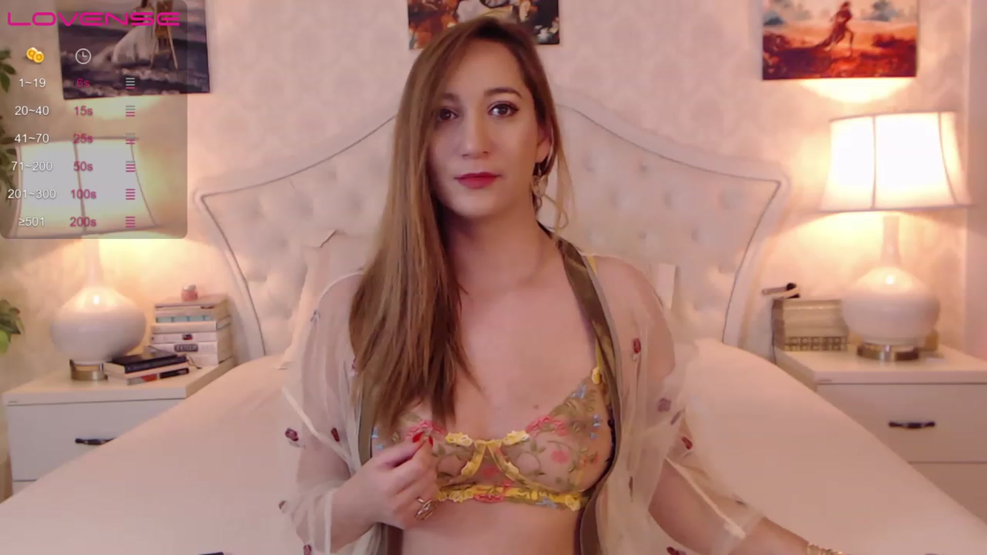 Gallery image thumbnail from IreneHope_'s myfreecams stream on, 04/06/2023, 13:36 image 18 of 20