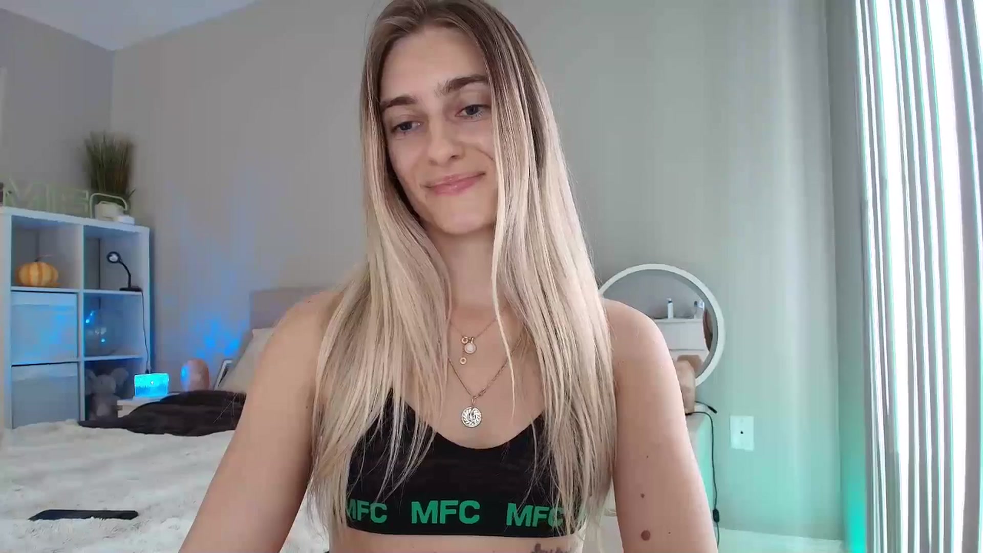Gallery image thumbnail from Irina10Years's myfreecams stream on, 02/02/2026, 23:59 image 9 of 20