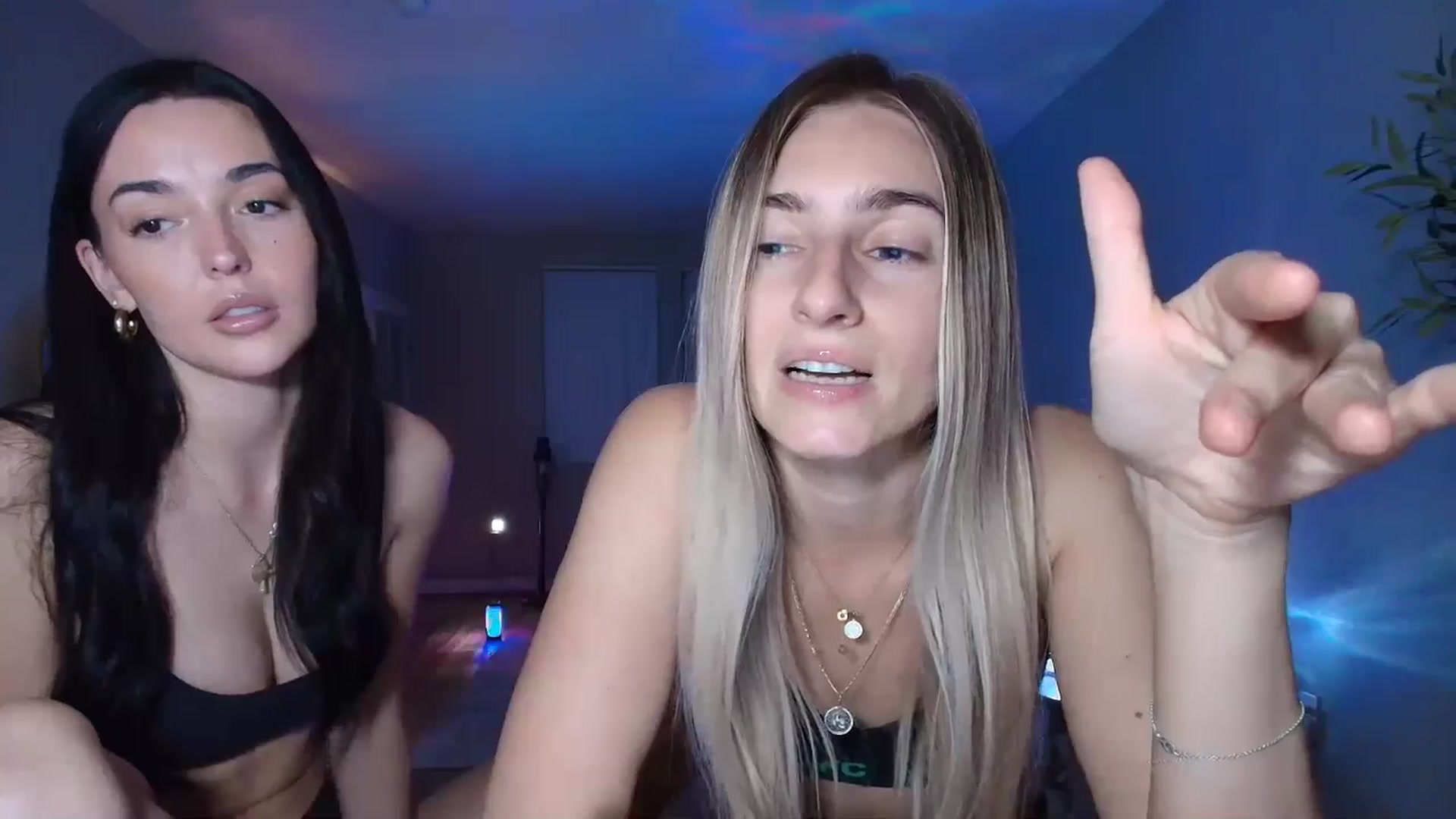 Gallery image thumbnail from Irina10Years's myfreecams stream on, 02/03/2026, 05:56 image 16 of 20