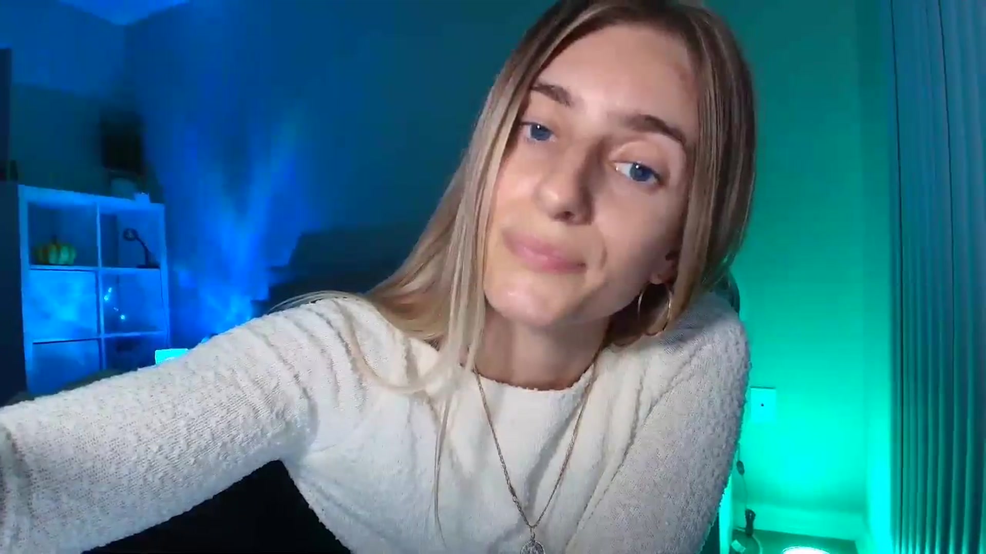 Gallery image thumbnail from Irina10Years's myfreecams stream on, 02/05/2026, 08:06 image 20 of 20