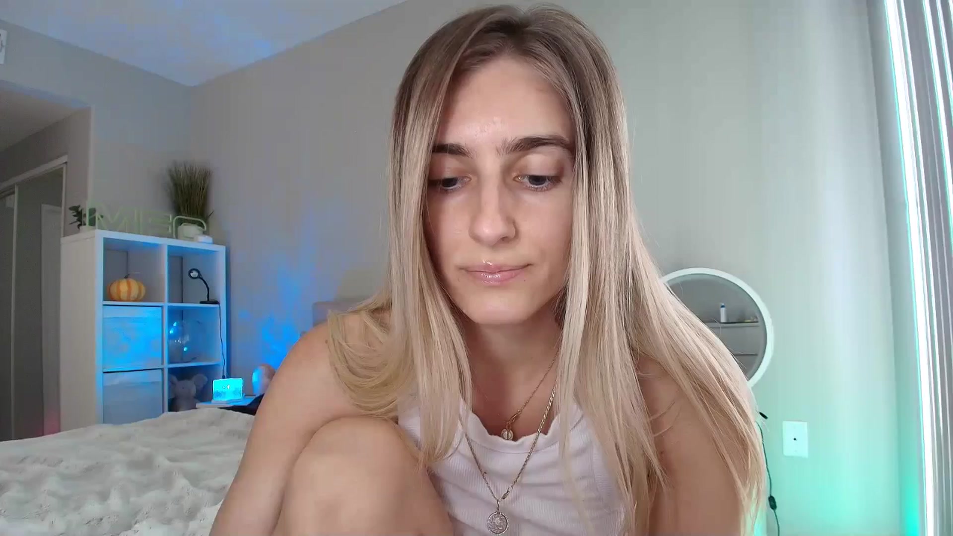 Gallery image thumbnail from Irina10Years's myfreecams stream on, 02/05/2026, 23:38 image 5 of 20