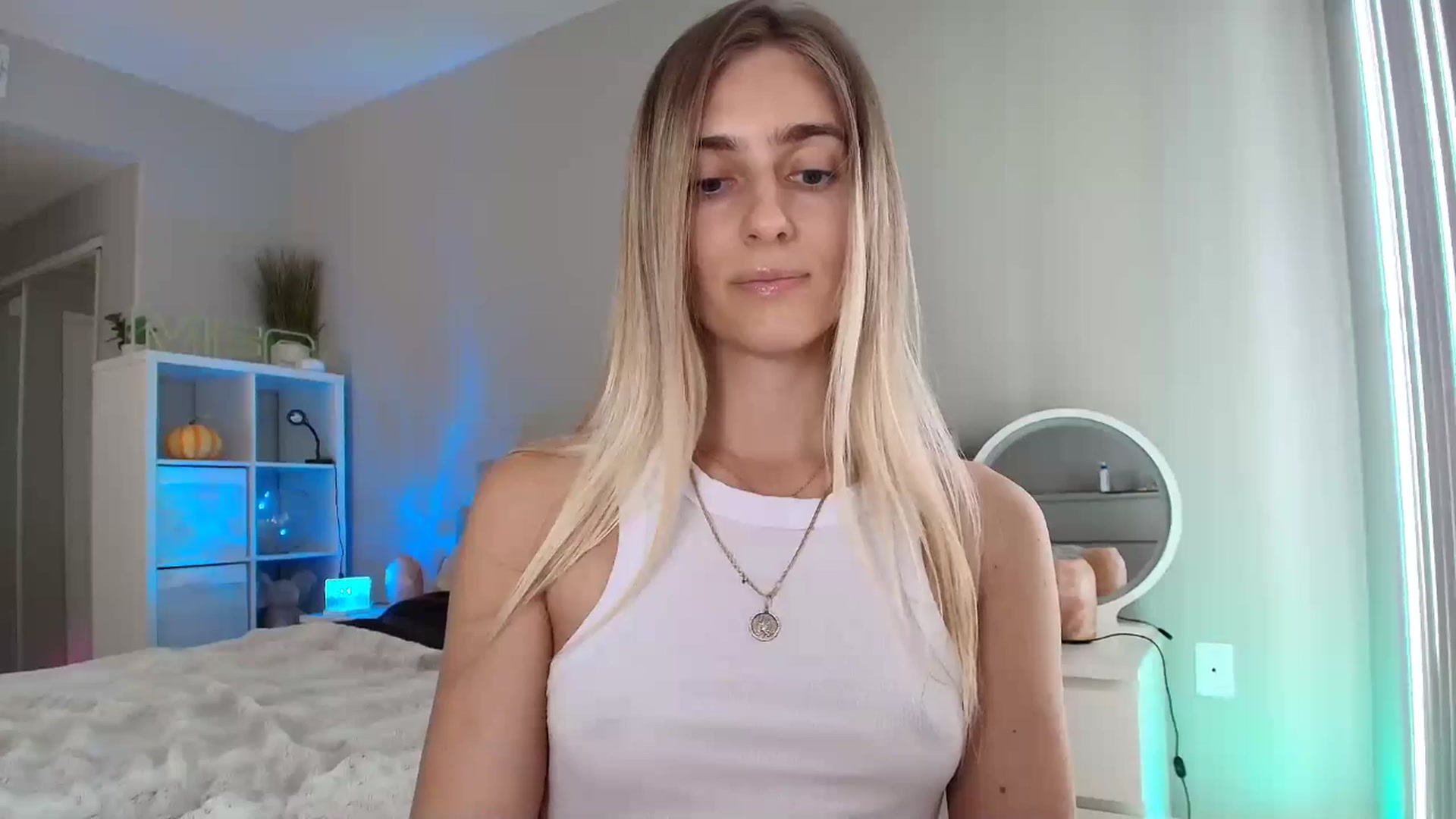 Gallery image thumbnail from Irina10Years's myfreecams stream on, 02/05/2026, 23:38 image 3 of 20