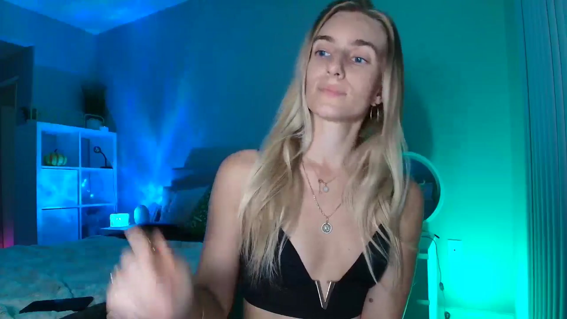 Gallery image thumbnail from Irina10Years's myfreecams stream on, 02/07/2026, 09:23 image 12 of 20