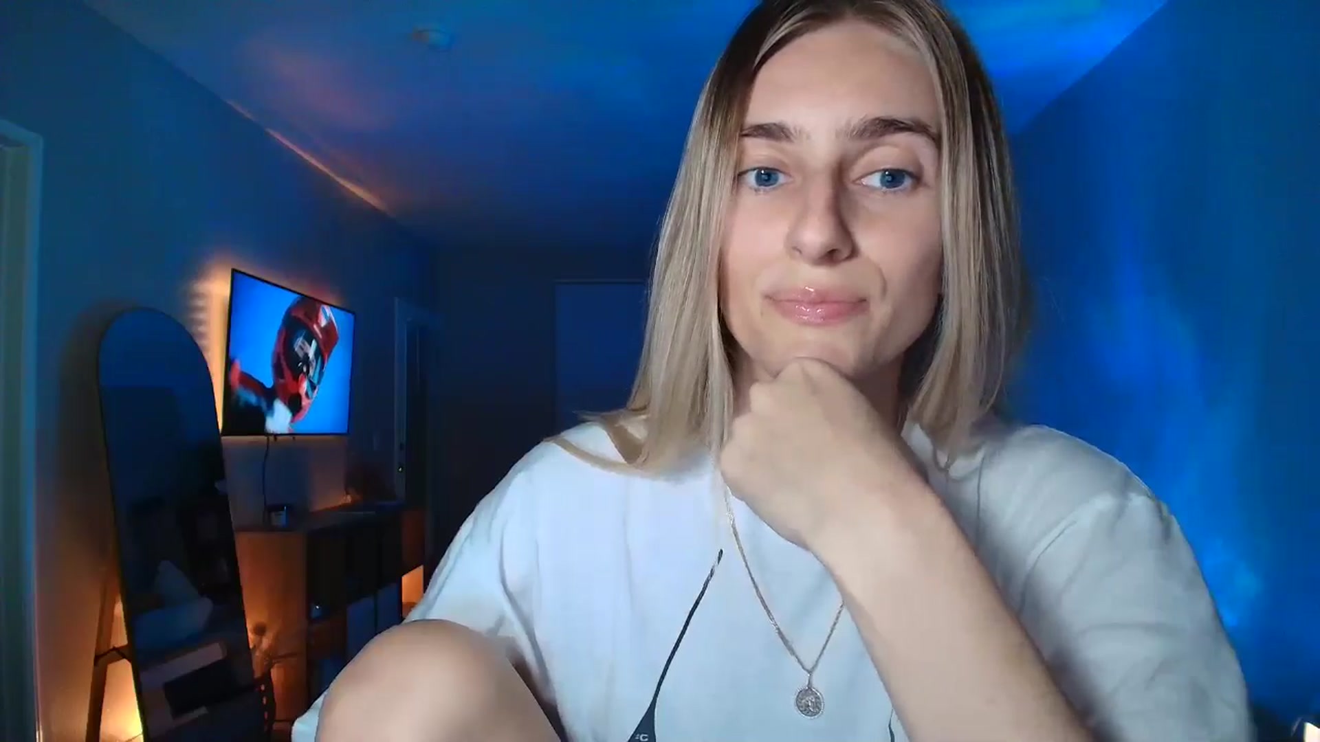 Gallery image thumbnail from IrinaTenYears's myfreecams stream on, 02/09/2026, 04:25 image 2 of 20