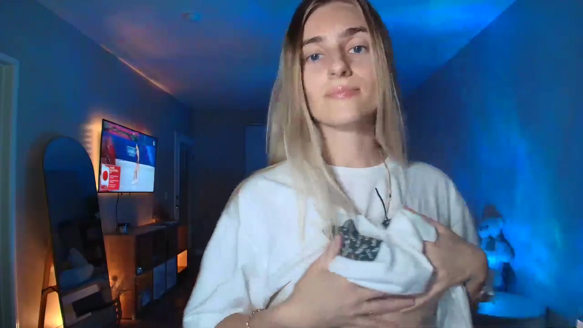Gallery image thumbnail from IrinaTenYears's myfreecams stream on, 02/09/2026, 04:25 image 6 of 20