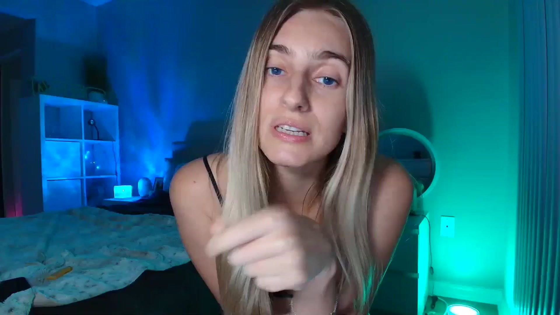 Gallery image thumbnail from Irina_VQ's myfreecams stream on, 02/14/2026, 10:21 image 9 of 20