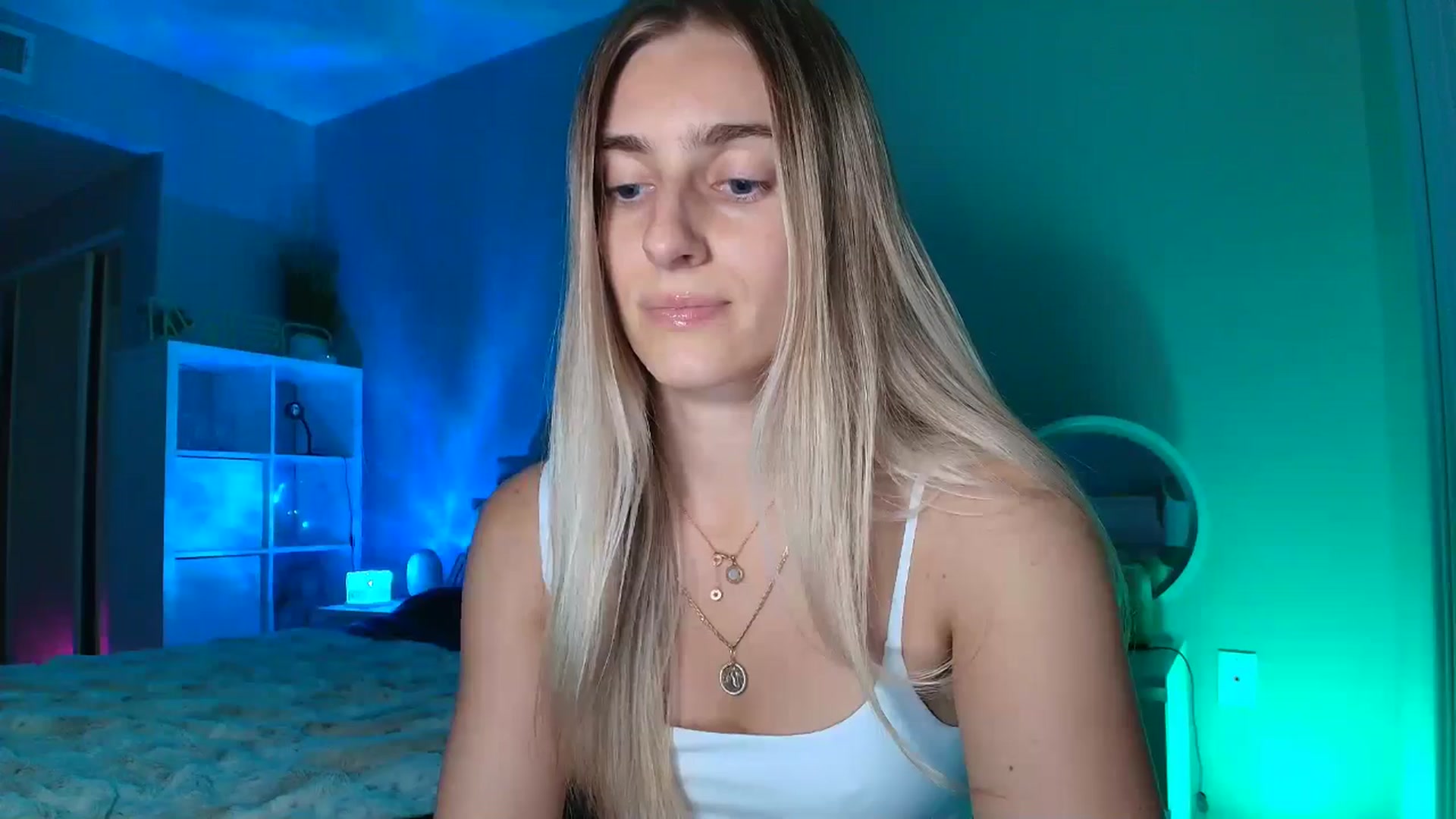 Gallery image thumbnail from Irina_VQ's myfreecams stream on, 02/16/2026, 08:22 image 3 of 20