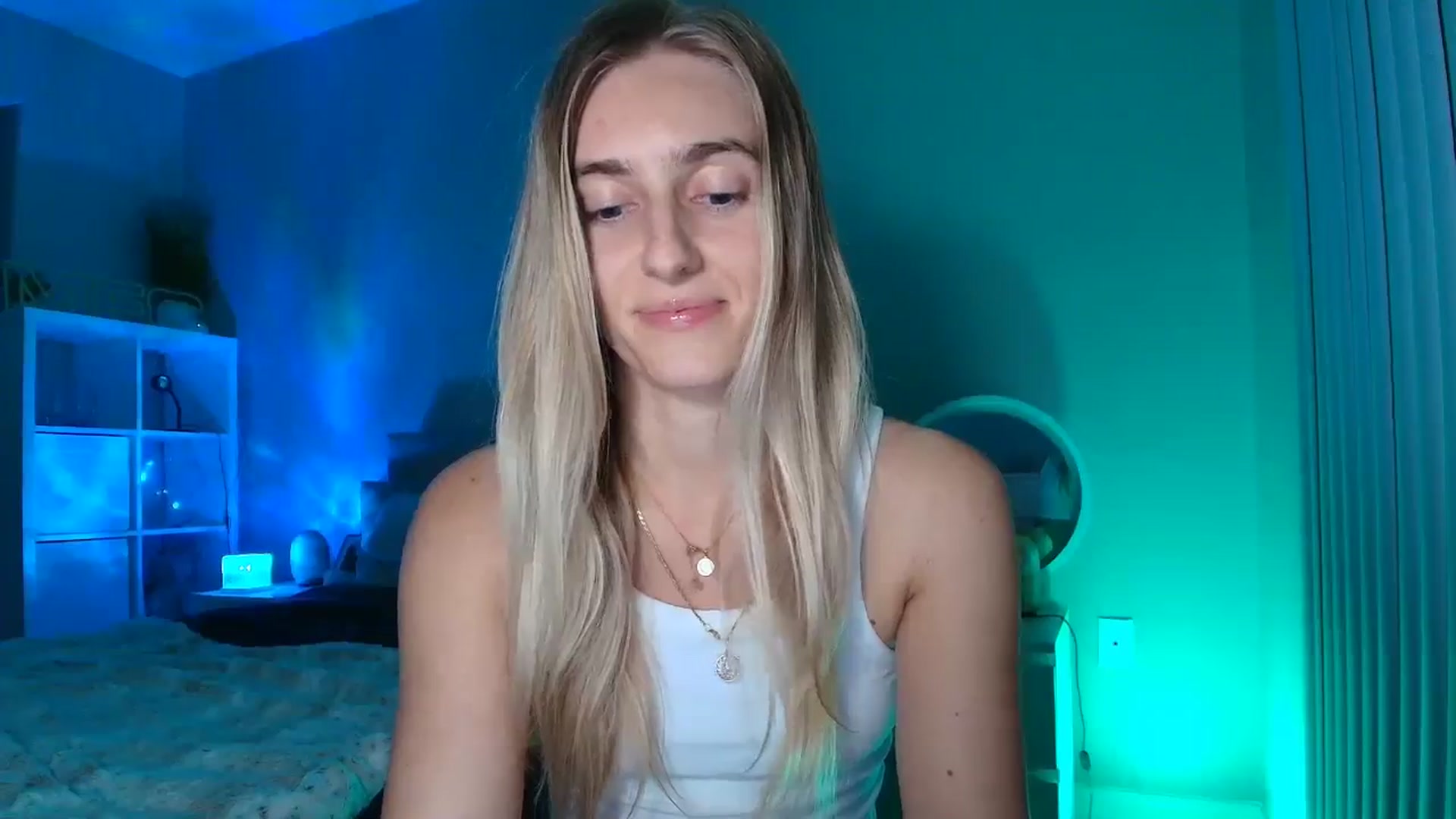 Gallery image thumbnail from Irina_VQ's myfreecams stream on, 02/18/2026, 08:01 image 19 of 20