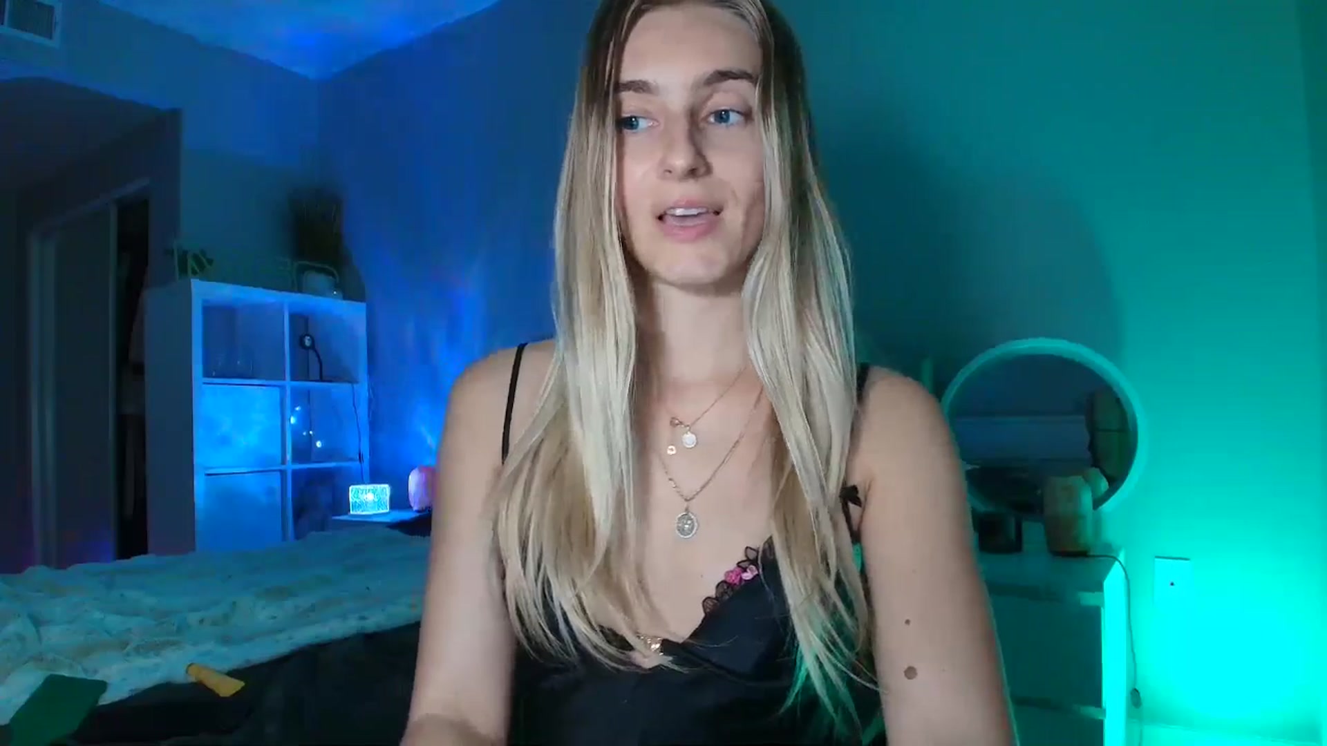 Gallery image thumbnail from Irina_VQ's myfreecams stream on, 02/21/2026, 08:55 image 8 of 20