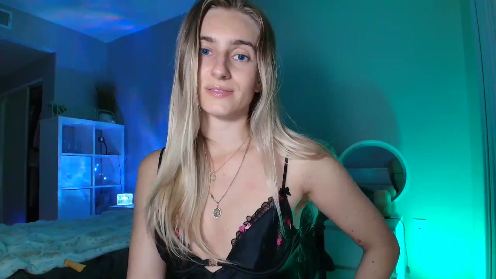 Gallery image thumbnail from Irina_VQ's myfreecams stream on, 02/21/2026, 08:55 image 3 of 20