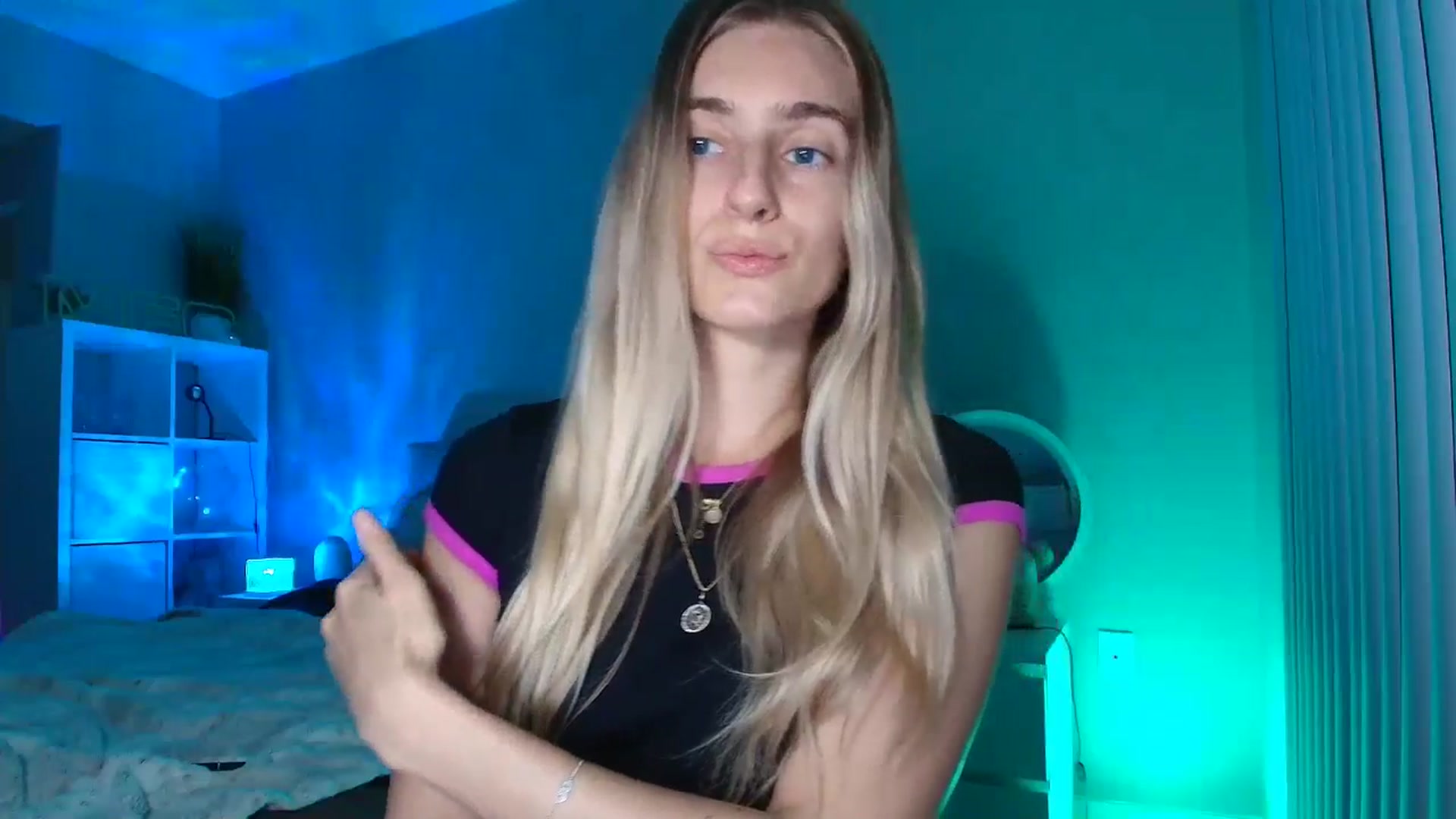 Gallery image thumbnail from Irina_VQ's myfreecams stream on, 02/26/2026, 08:14 image 3 of 20