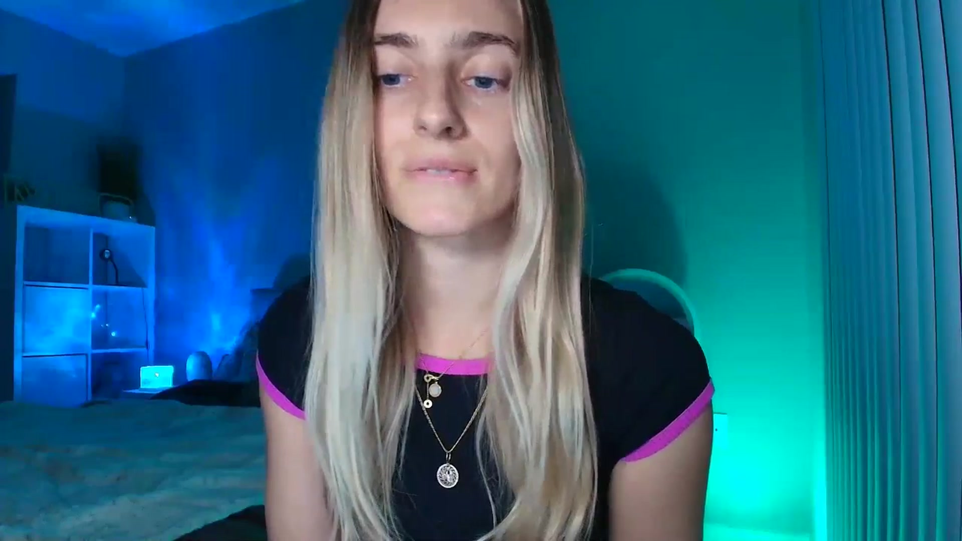 Gallery image thumbnail from Irina_VQ's myfreecams stream on, 02/26/2026, 08:14 image 15 of 20