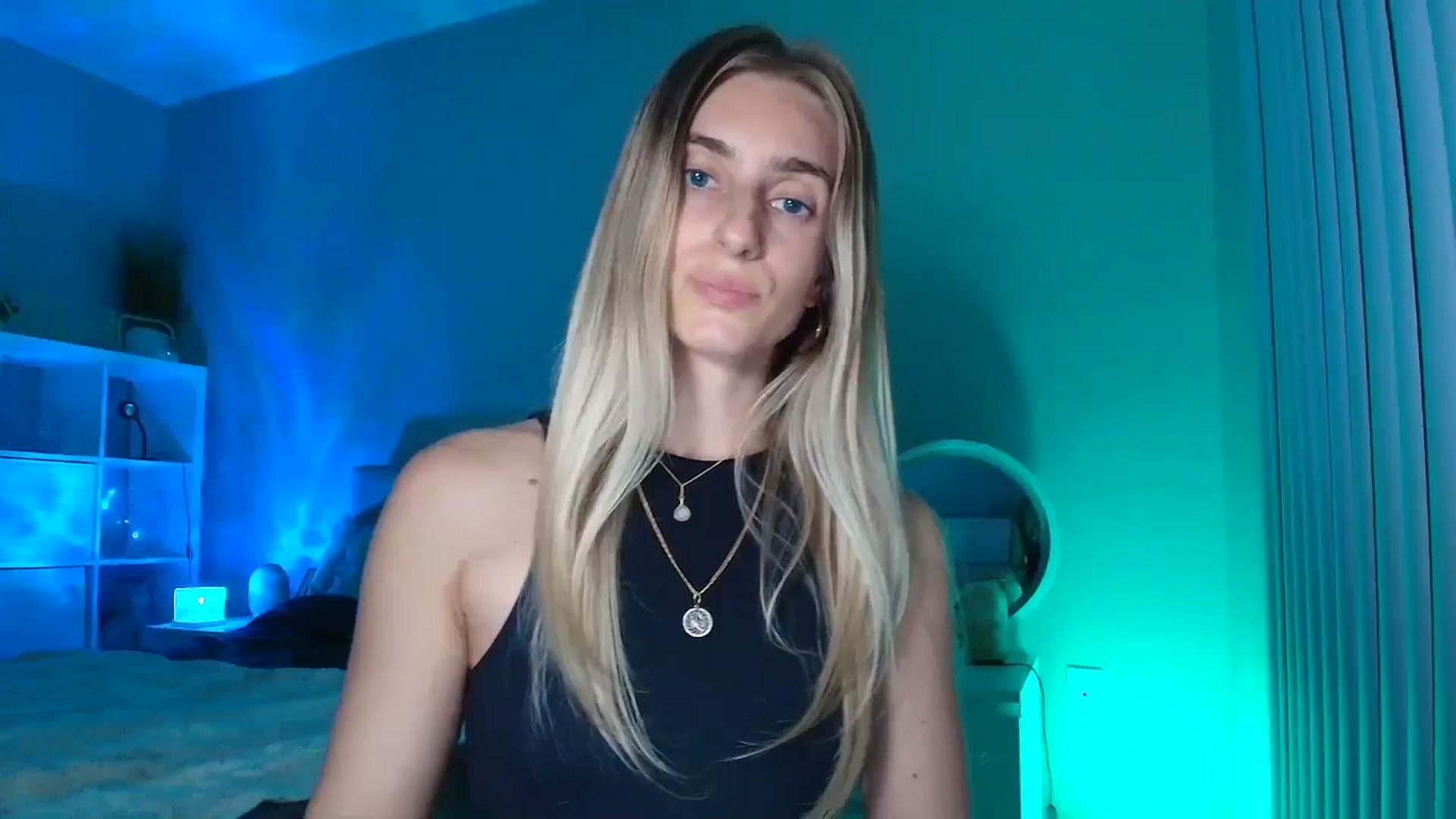 Gallery image thumbnail from Irina_VQ's myfreecams stream on, 03/01/2026, 09:30 image 15 of 20