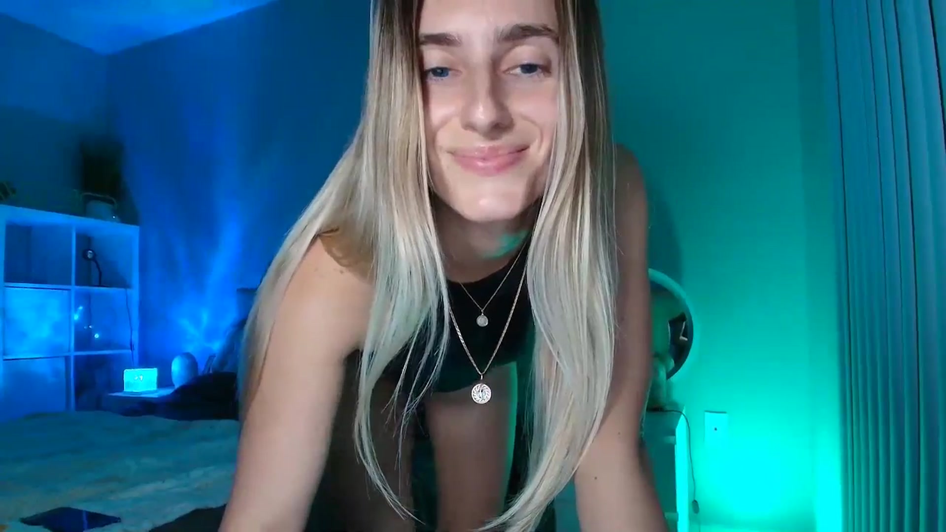 Gallery image thumbnail from Irina_VQ's myfreecams stream on, 03/01/2026, 09:30 image 18 of 20