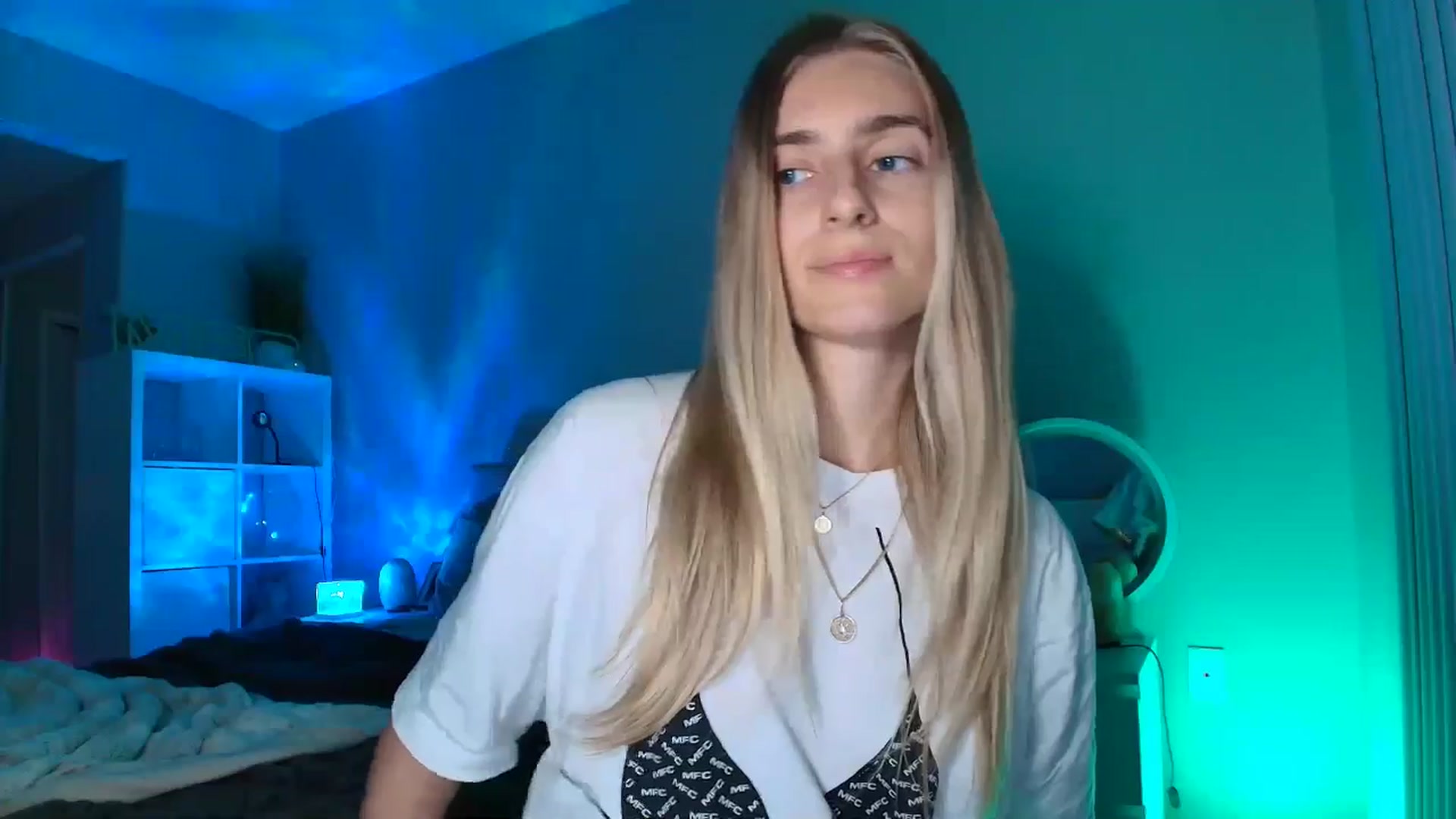 Gallery image thumbnail from Irina_VQ's myfreecams stream on, 03/06/2026, 07:44 image 15 of 20