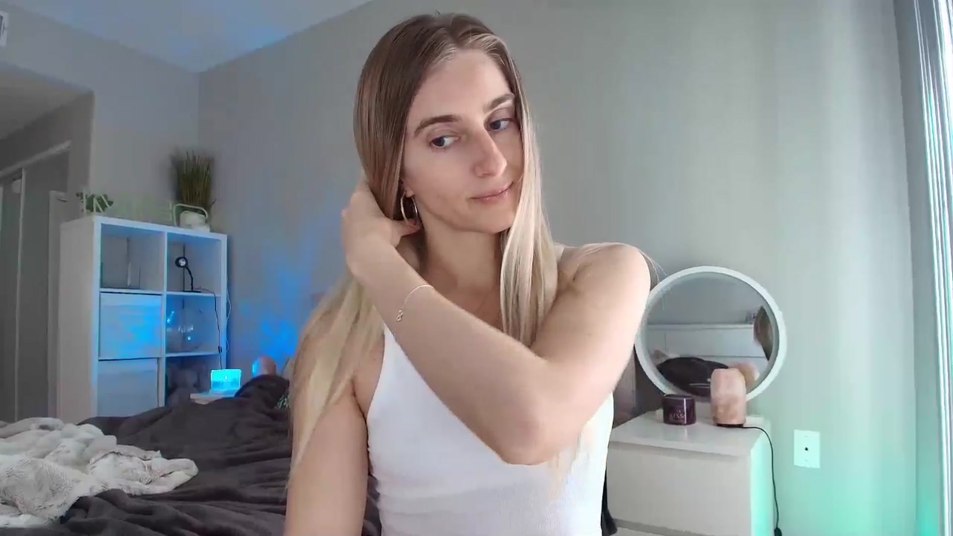 Gallery image thumbnail from Irina_VQ's myfreecams stream on, 03/06/2026, 23:41 image 8 of 20