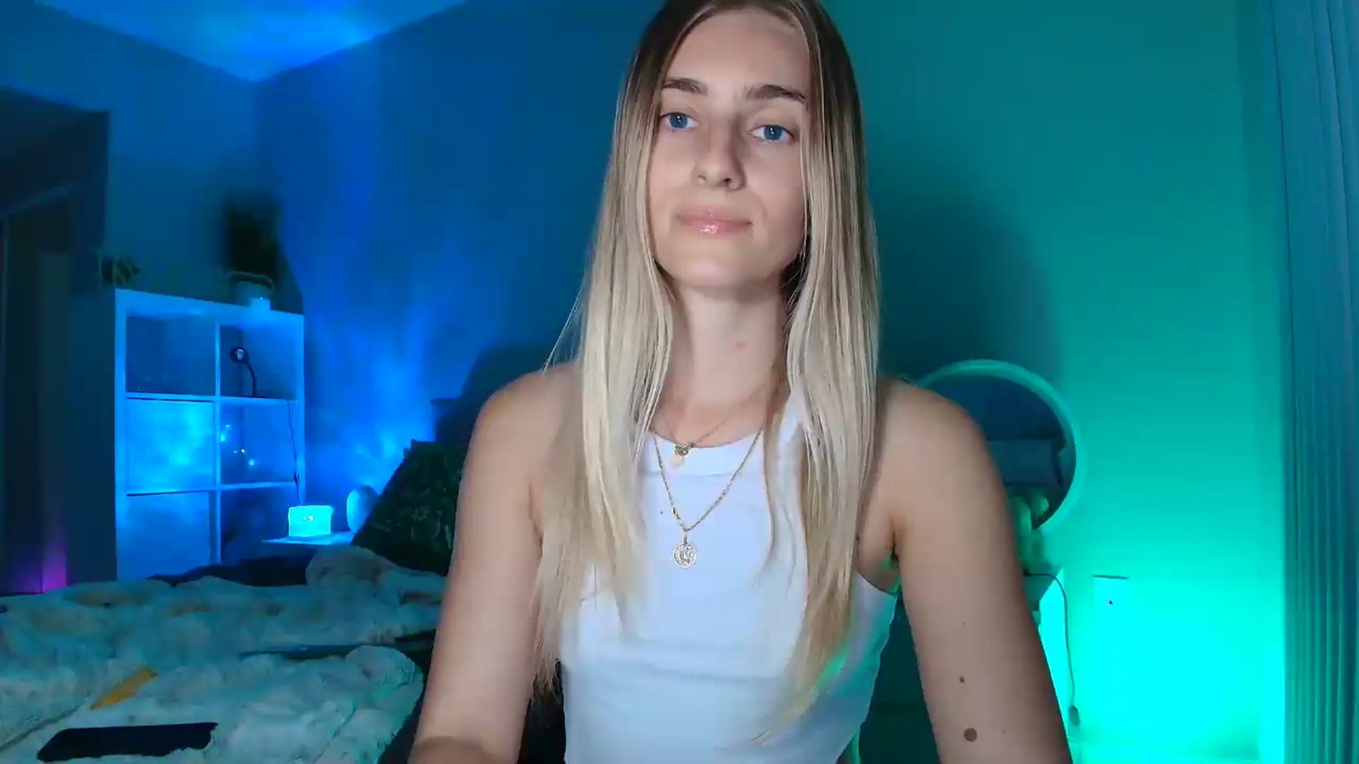 Gallery image thumbnail from Irina_VQ's myfreecams stream on, 03/08/2026, 07:26 image 18 of 20