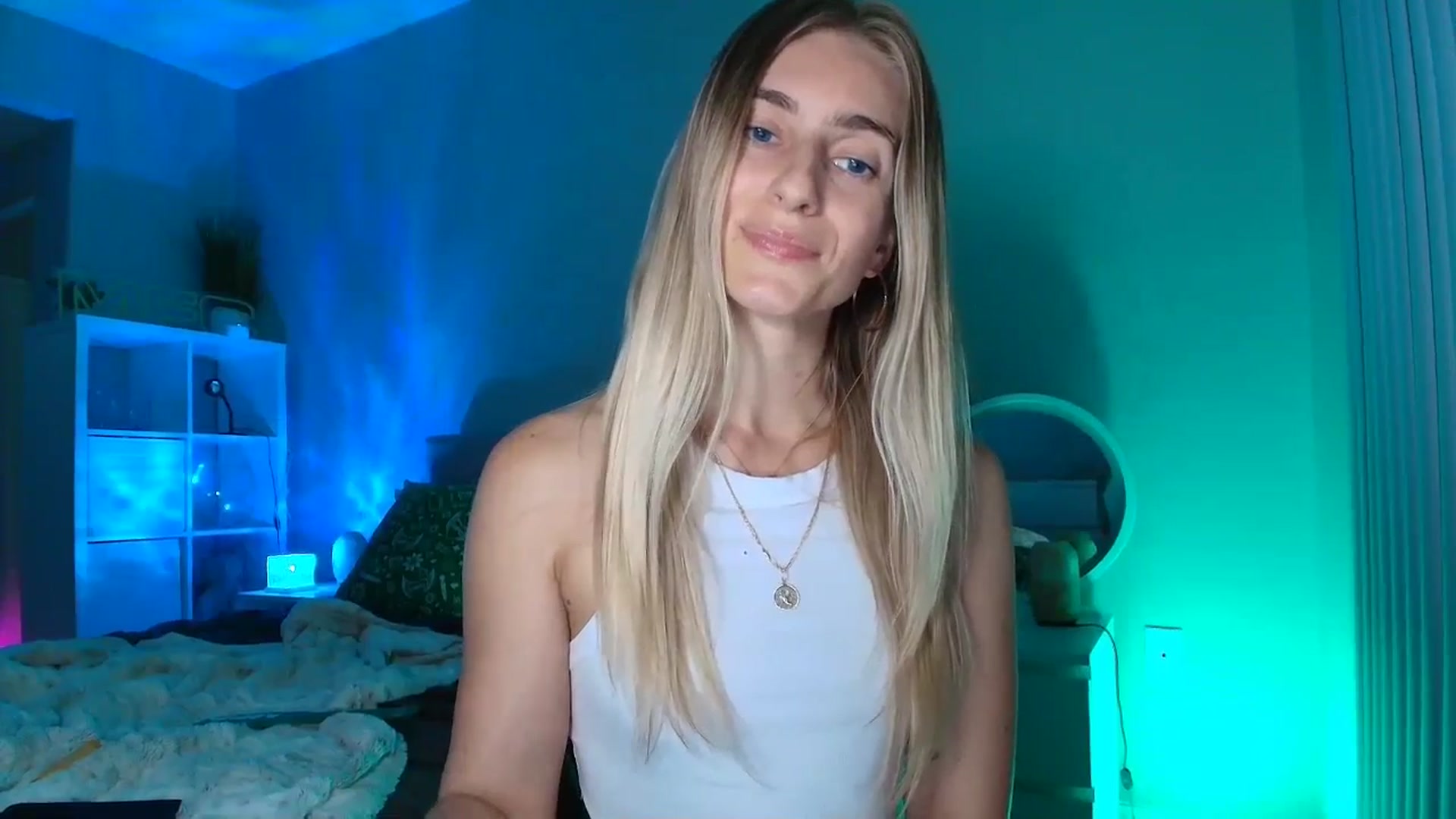 Gallery image thumbnail from Irina_VQ's myfreecams stream on, 03/08/2026, 07:43 image 3 of 20
