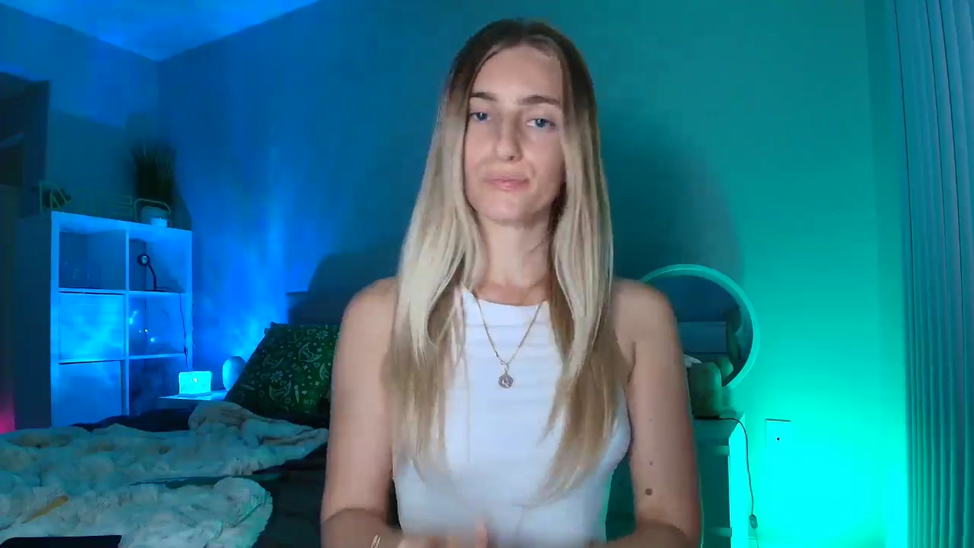 Gallery image thumbnail from Irina_VQ's myfreecams stream on, 03/08/2026, 07:43 image 4 of 20