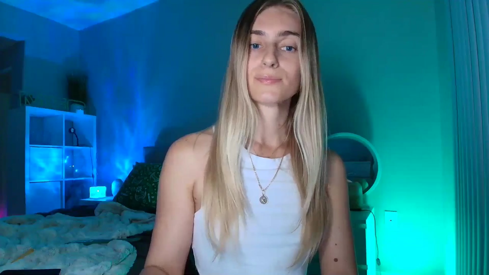 Gallery image thumbnail from Irina_VQ's myfreecams stream on, 03/08/2026, 07:43 image 6 of 20