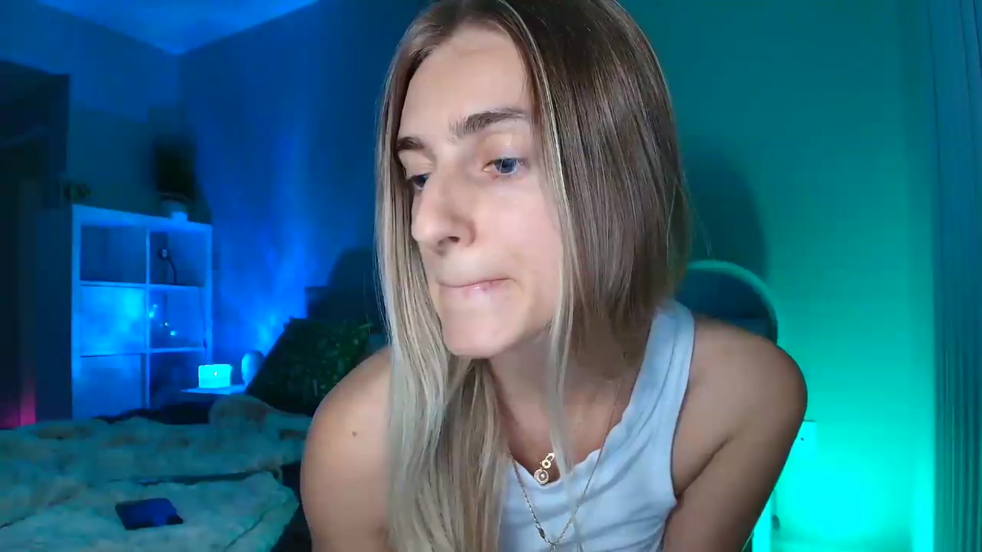 Gallery image thumbnail from Irina_VQ's myfreecams stream on, 03/08/2026, 08:17 image 15 of 20