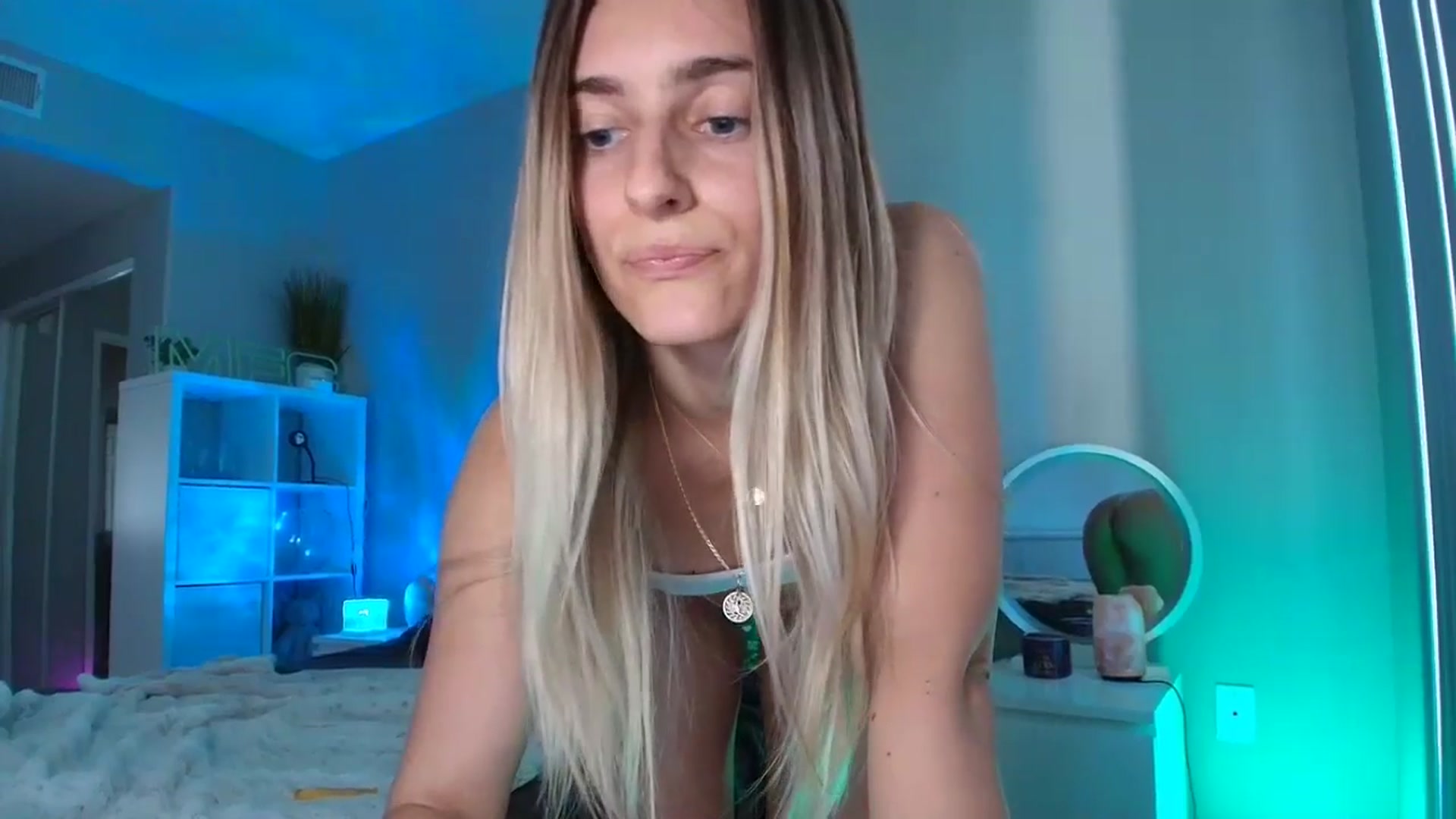 Gallery image thumbnail from Irina_VQ's myfreecams stream on, 03/08/2026, 20:55 image 5 of 20