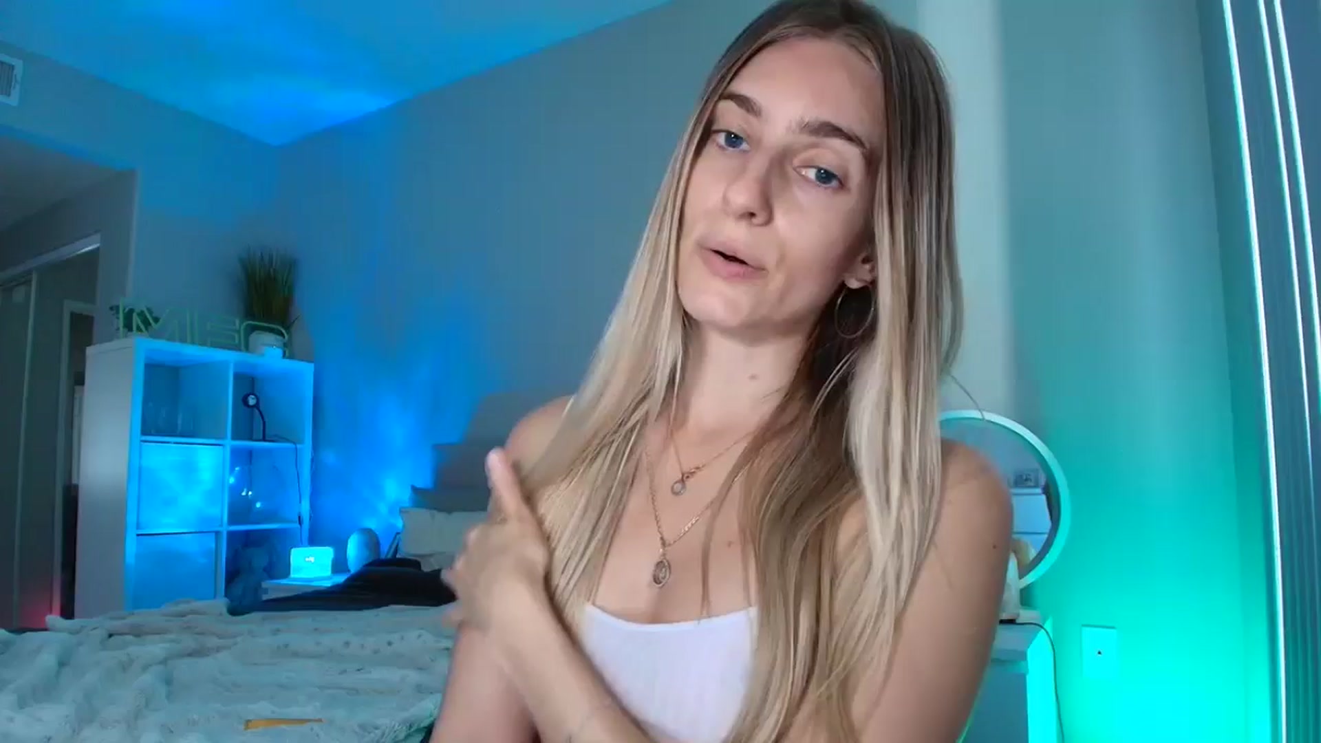 Gallery image thumbnail from Irina_VQ's myfreecams stream on, 03/08/2026, 20:55 image 1 of 20