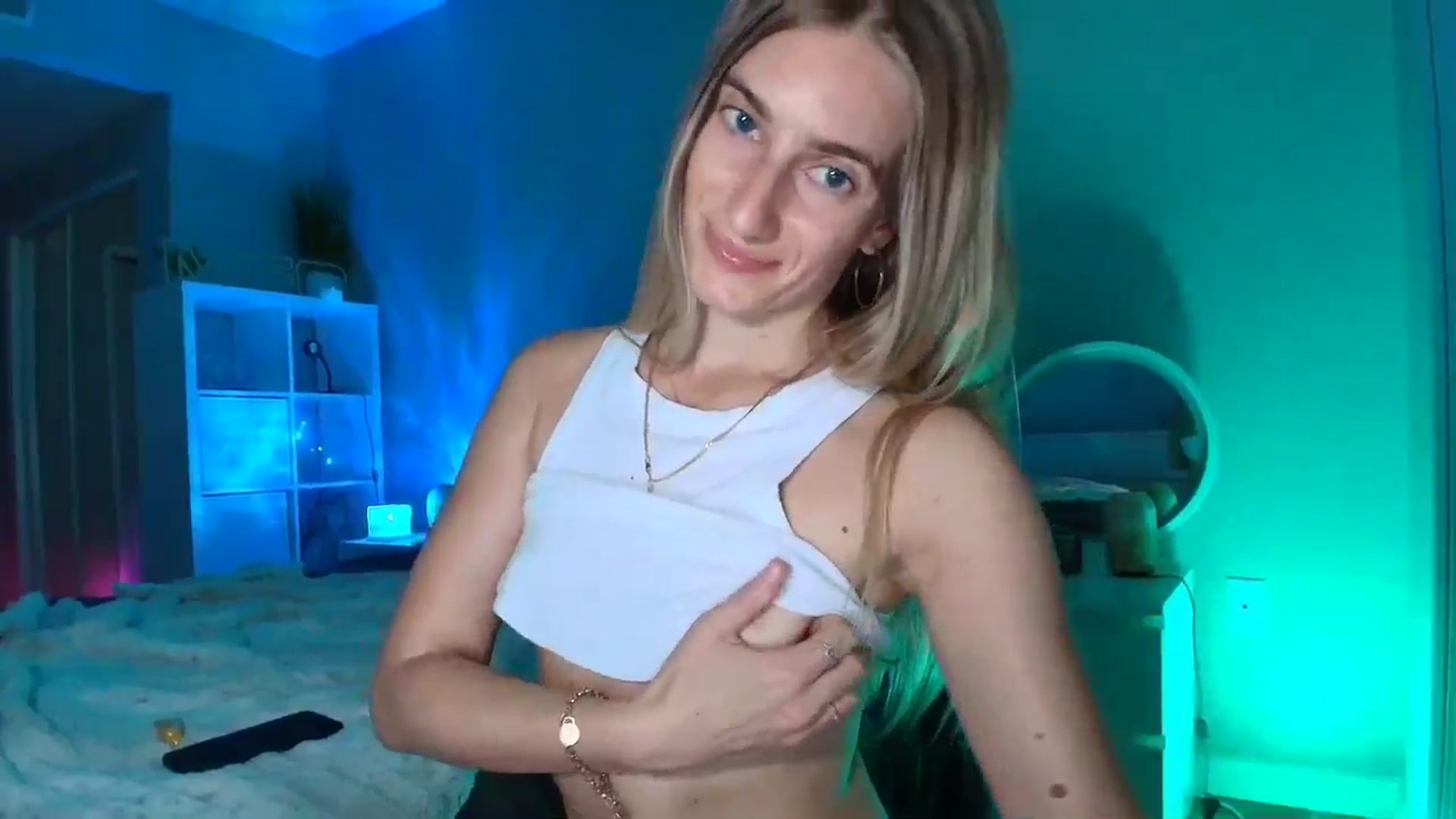 Gallery image thumbnail from Irina_VQ's myfreecams stream on, 03/09/2026, 05:48 image 11 of 20